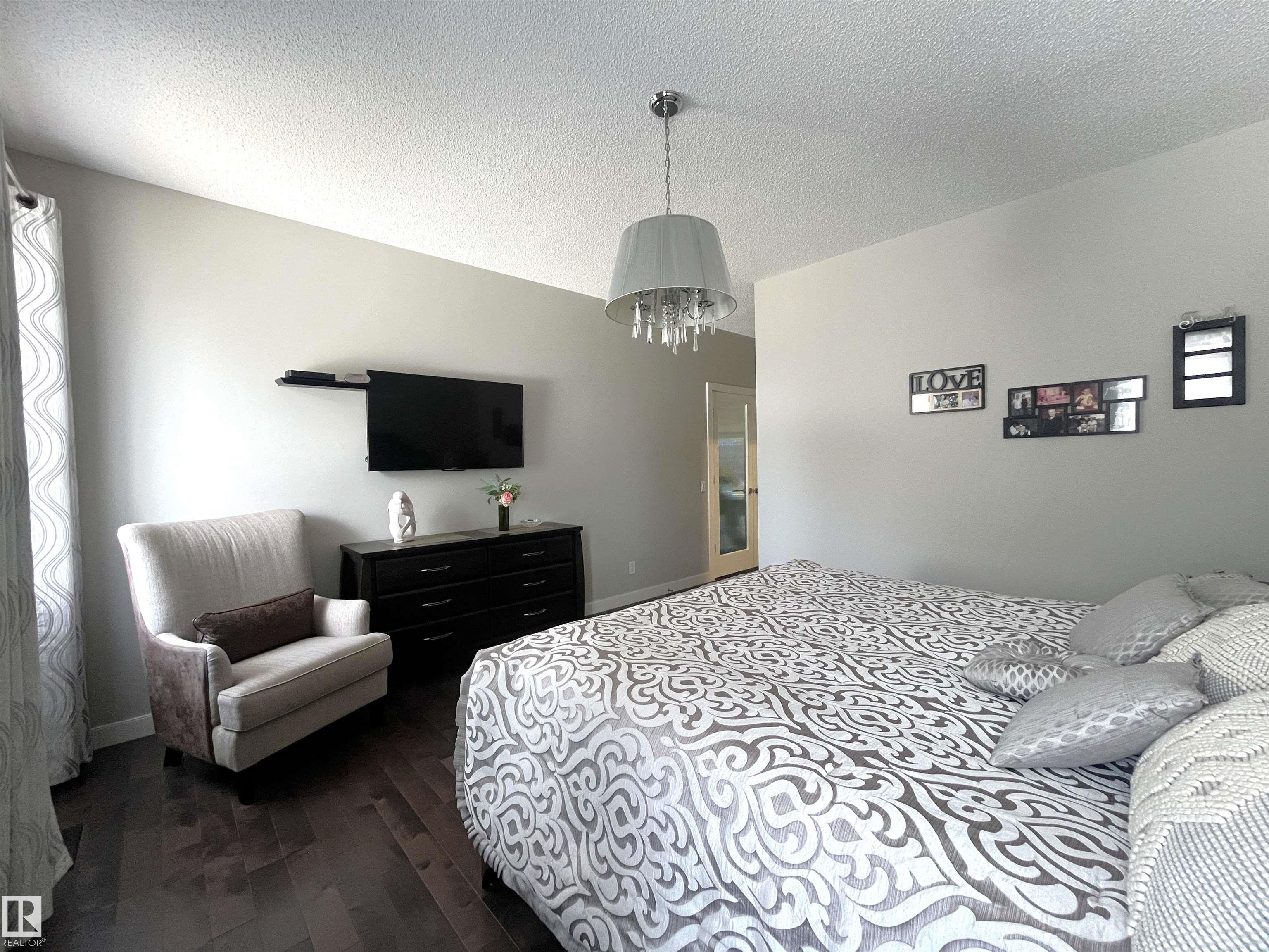 Photo 20 at 8504 216 Street NW, Rosenthal, Edmonton