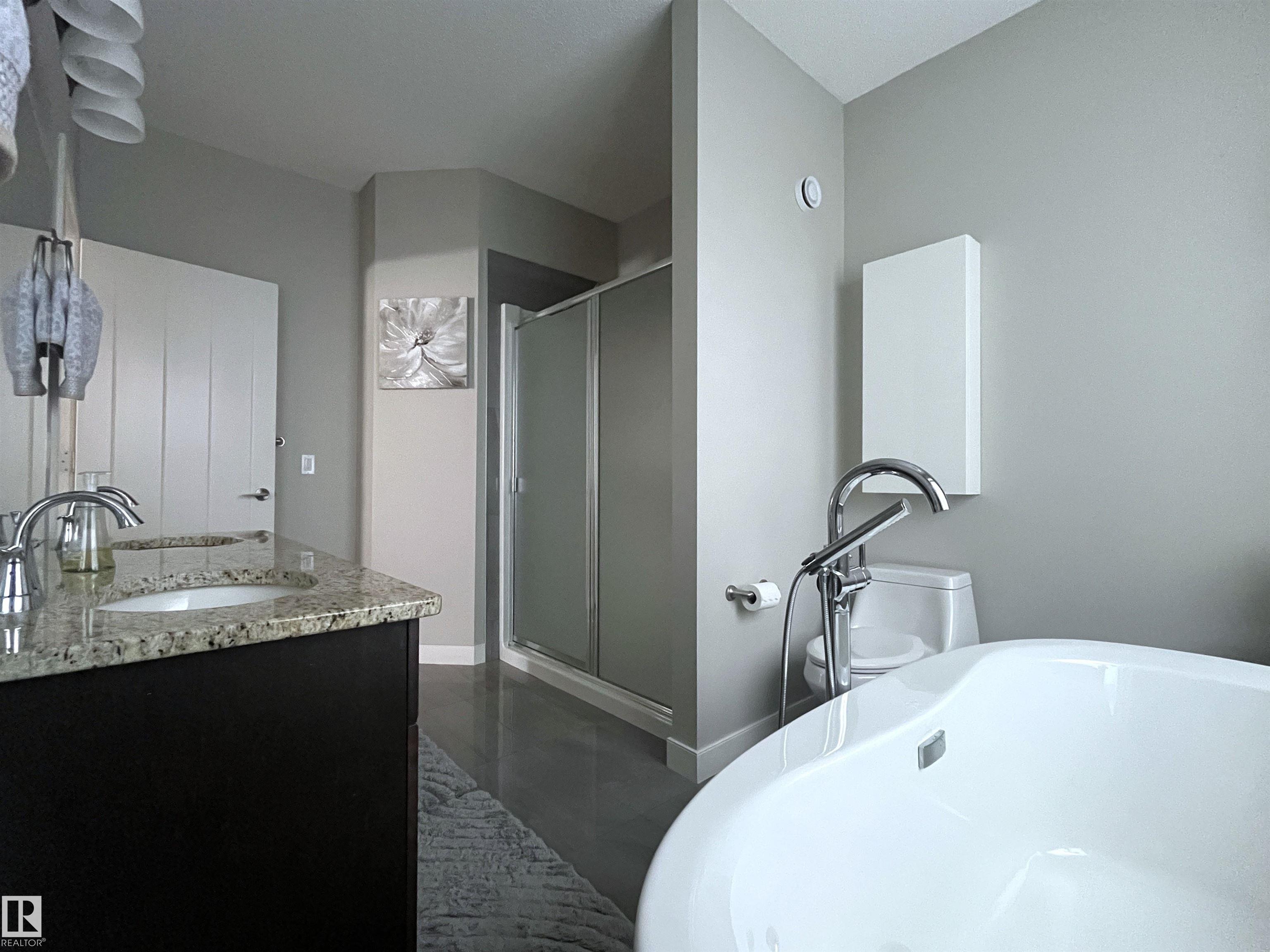 Photo 22 at 8504 216 Street NW, Rosenthal, Edmonton