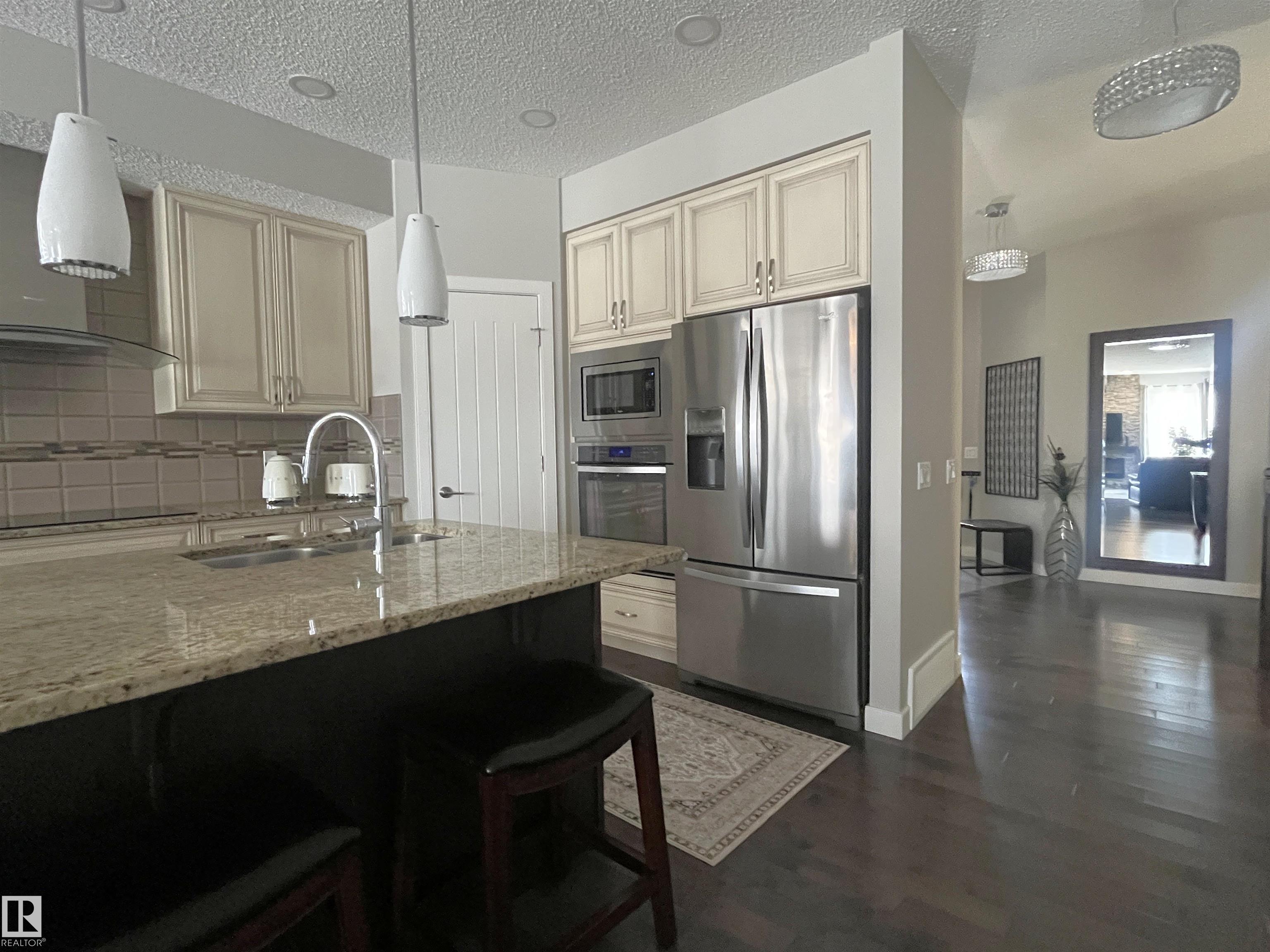 Photo 9 at 8504 216 Street NW, Rosenthal, Edmonton