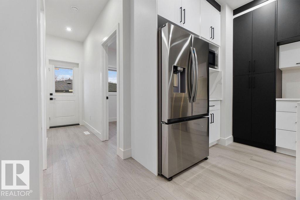 Photo 19 at 12309 91 Street NW, Delton, Edmonton