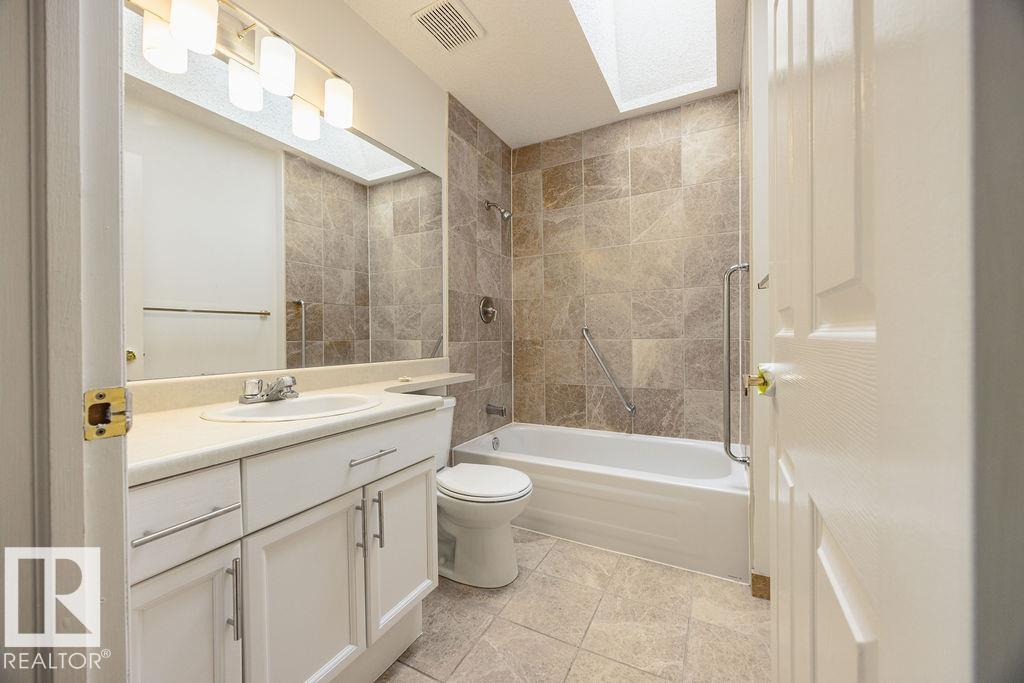 Photo 18 at 7 - 11718 97 Street NW, Spruce Avenue, Edmonton