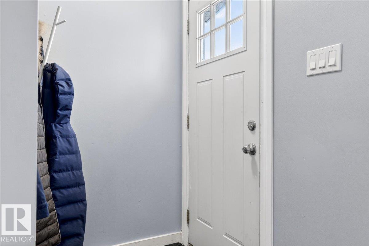 Photo 6 at 13111 82 Street NW, Balwin, Edmonton