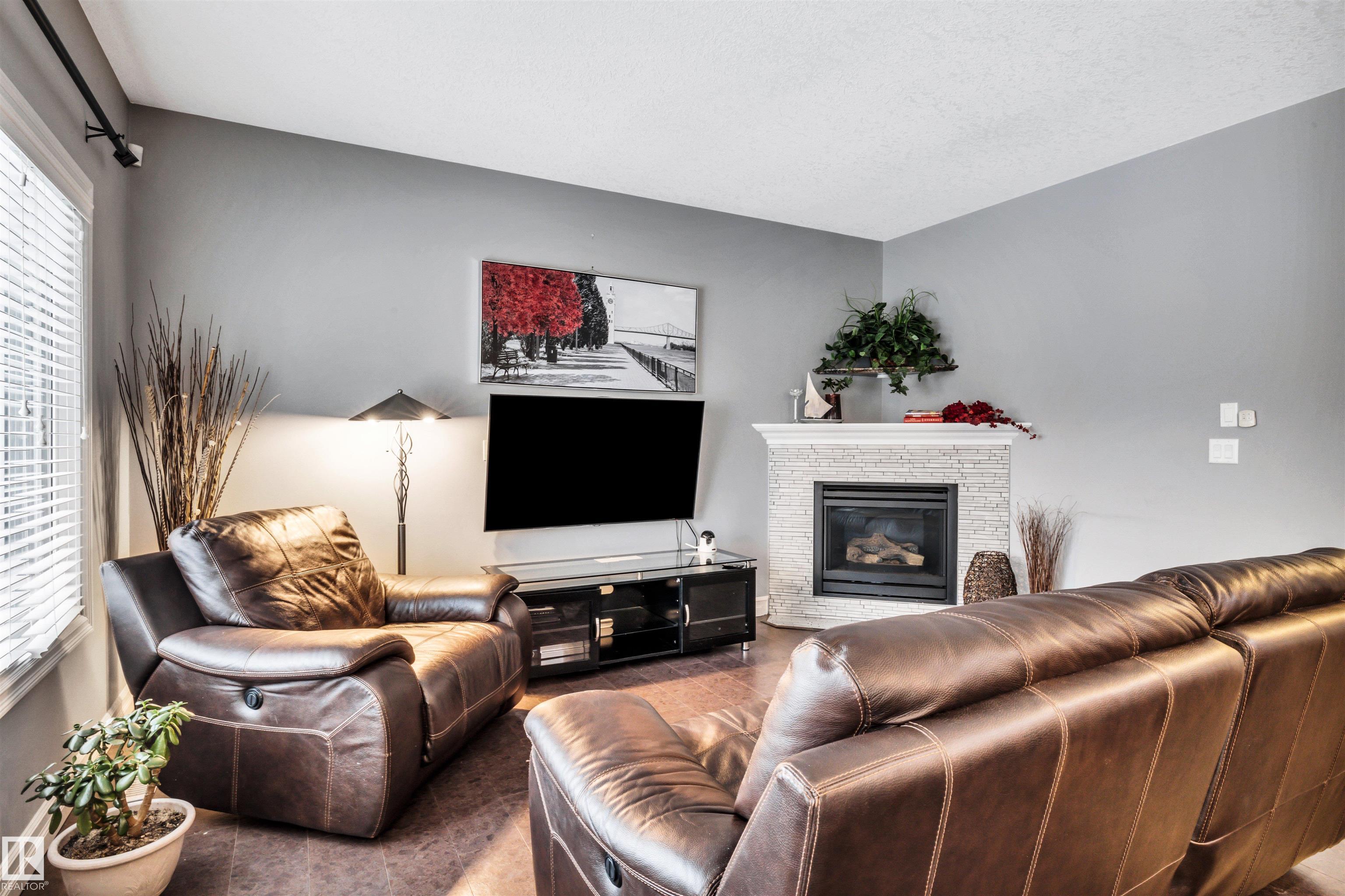 Photo 14 at 7728 18 Avenue SW, Summerside, Edmonton