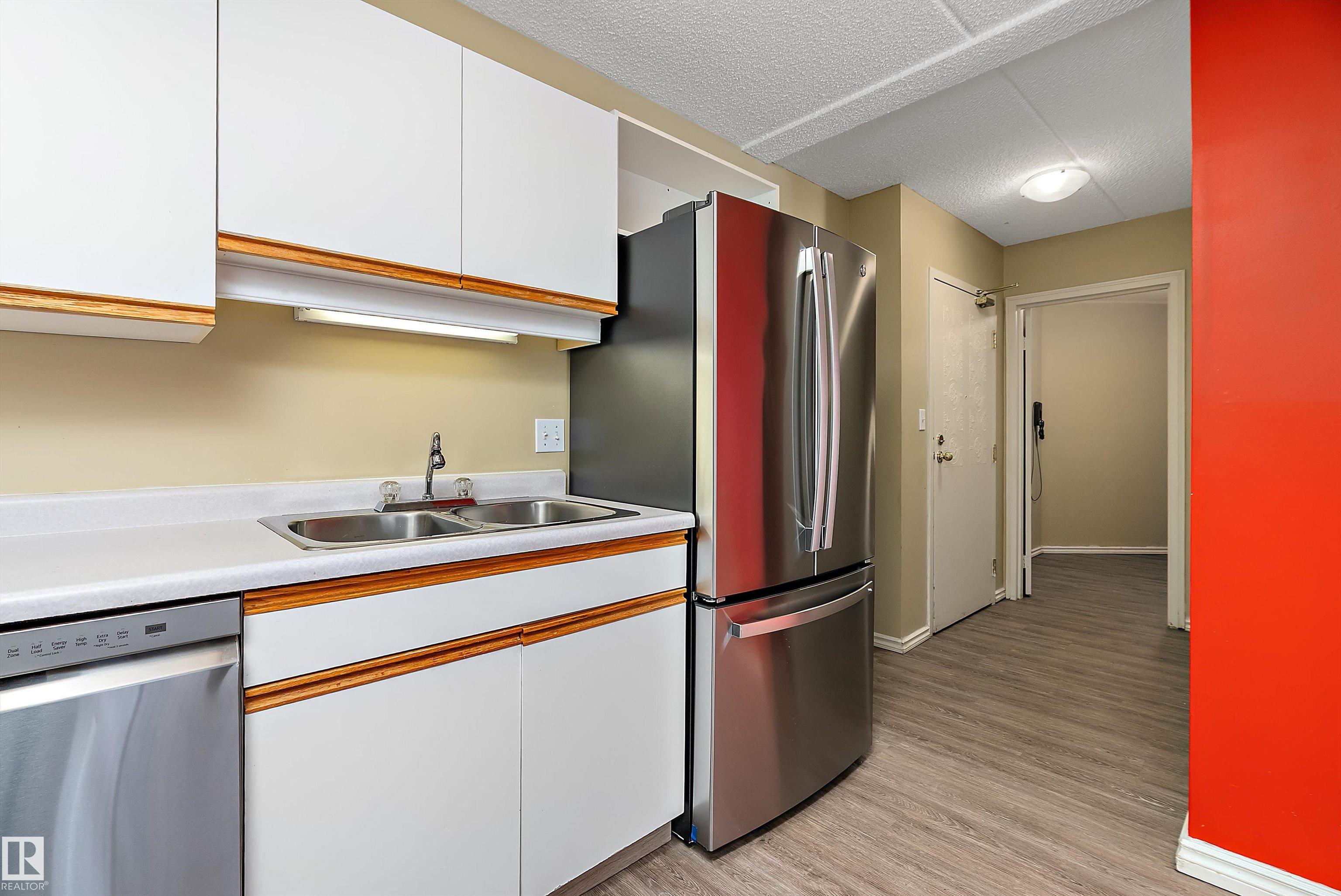 Photo 6 at 201 - 4906 47 Avenue, Central Business District, Leduc