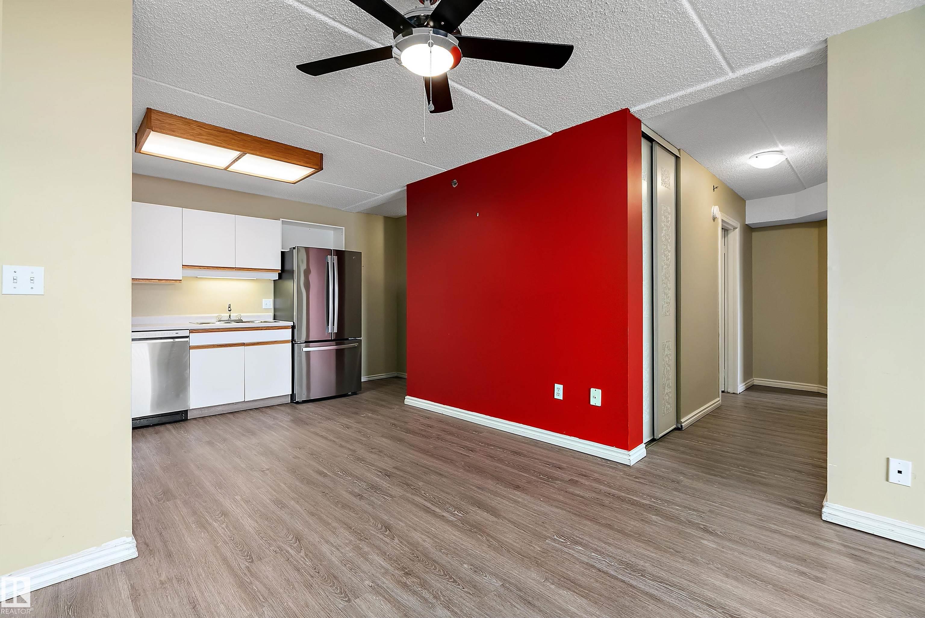 Photo 10 at 201 - 4906 47 Avenue, Central Business District, Leduc