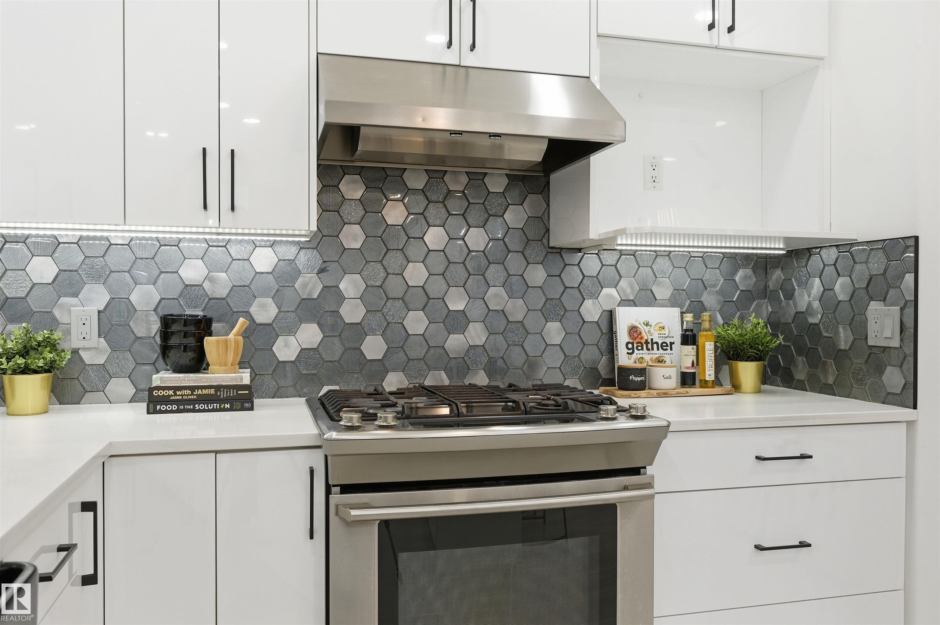 Photo 14 at 926 Thompson Place NW, Terwillegar Towne, Edmonton