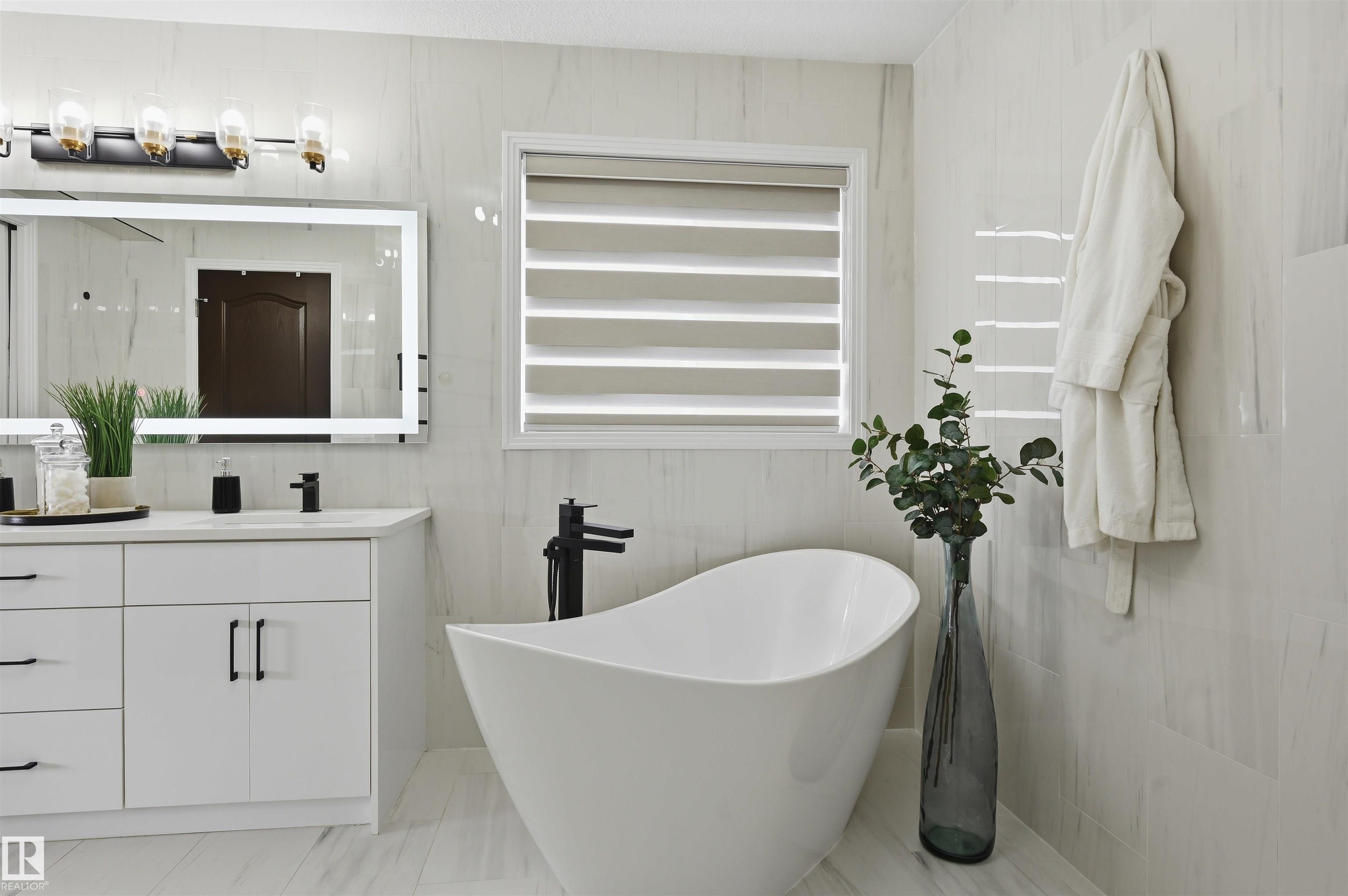 Photo 39 at 926 Thompson Place NW, Terwillegar Towne, Edmonton