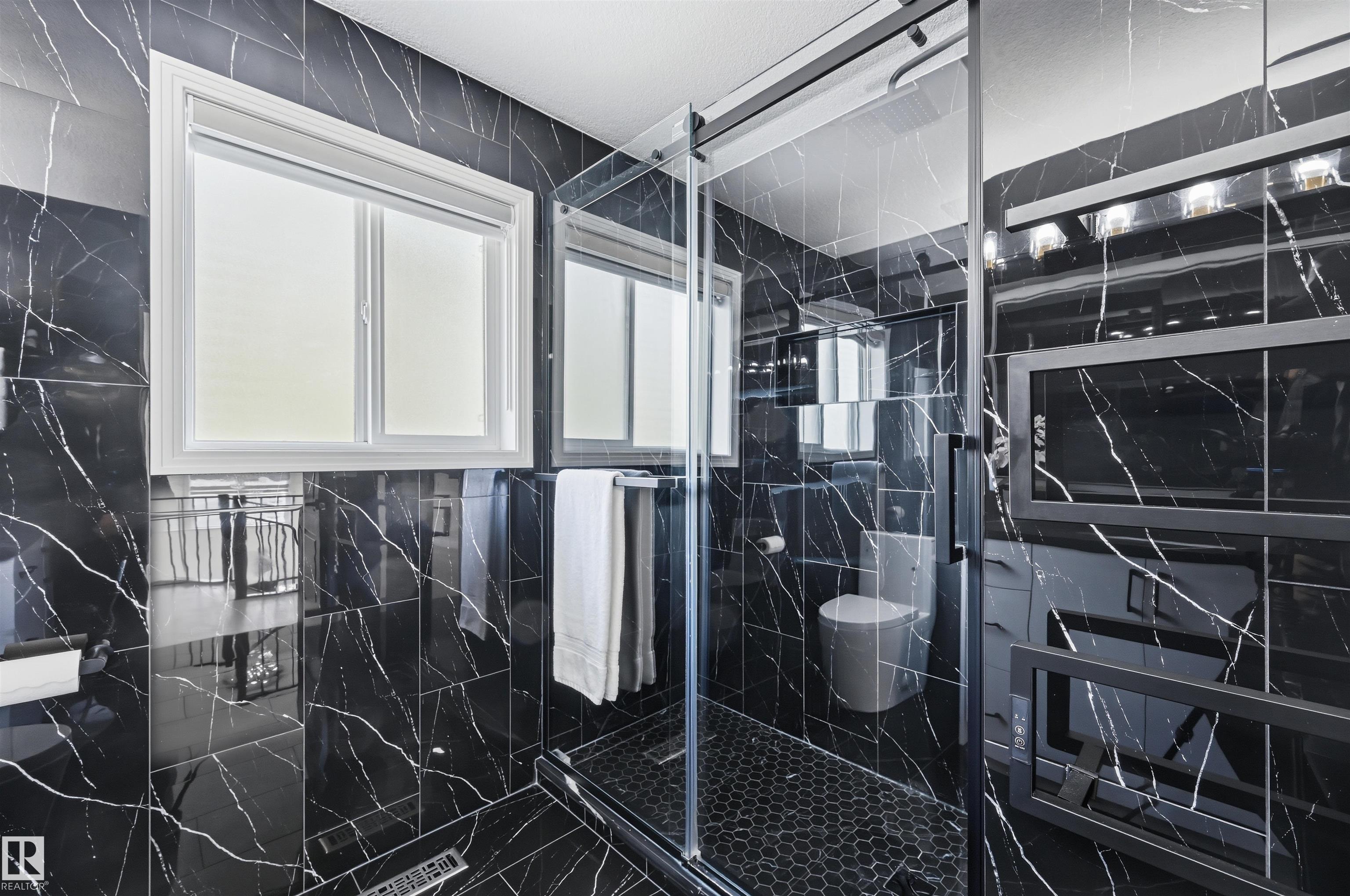 Photo 47 at 926 Thompson Place NW, Terwillegar Towne, Edmonton