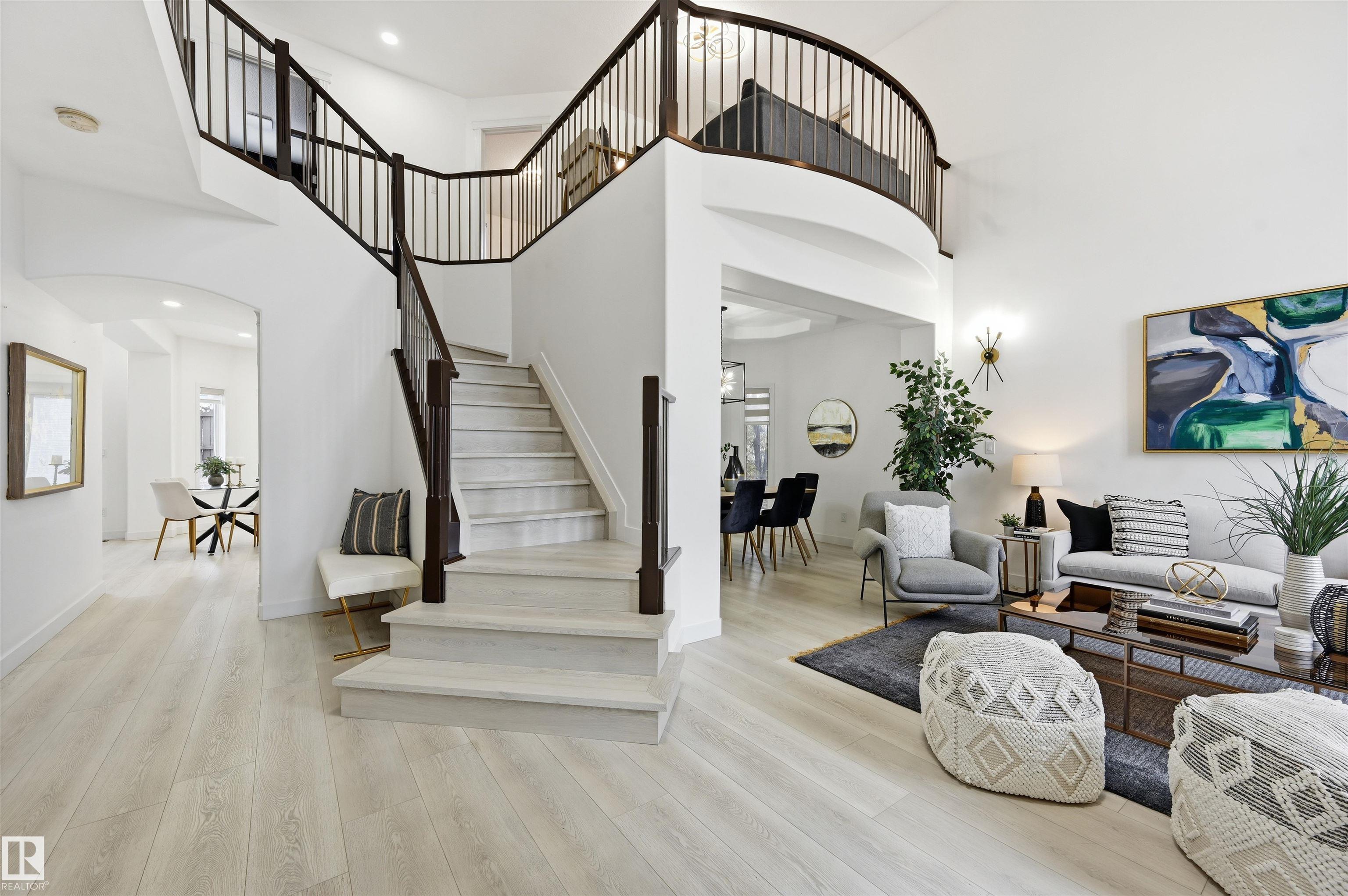 Photo 7 at 926 Thompson Place NW, Terwillegar Towne, Edmonton