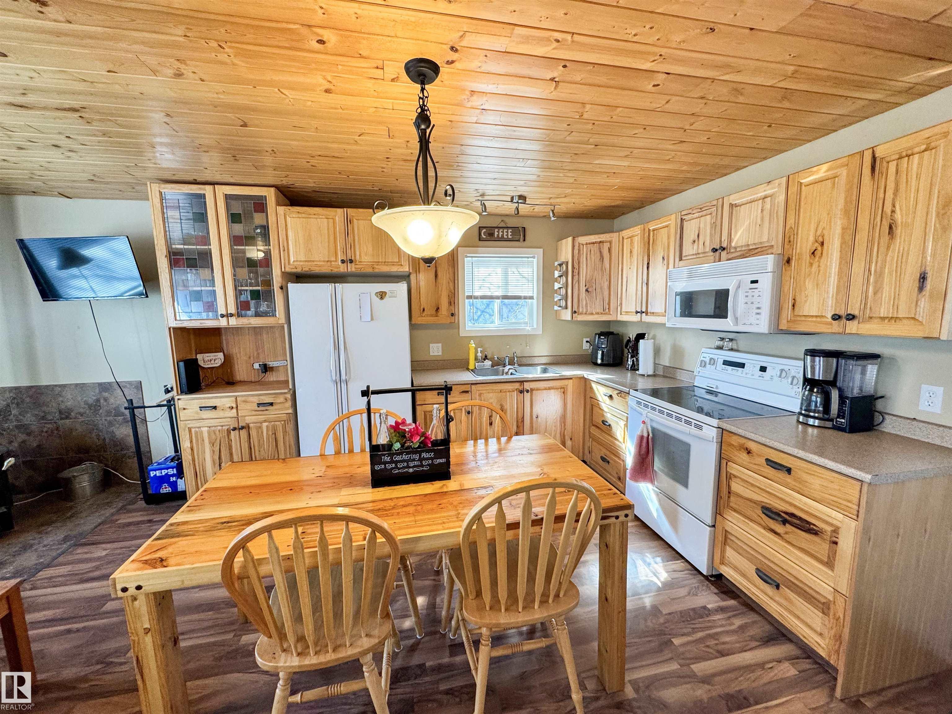 Photo 14 at 4920 58 Street, Alberta Beach, Rural Lac Ste. Anne County