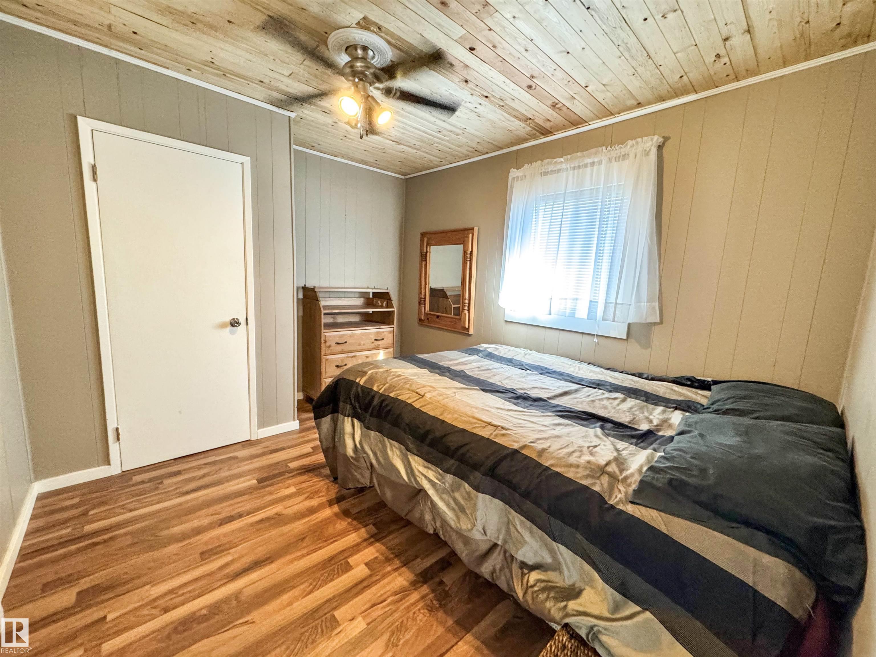 Photo 16 at 4920 58 Street, Alberta Beach, Rural Lac Ste. Anne County