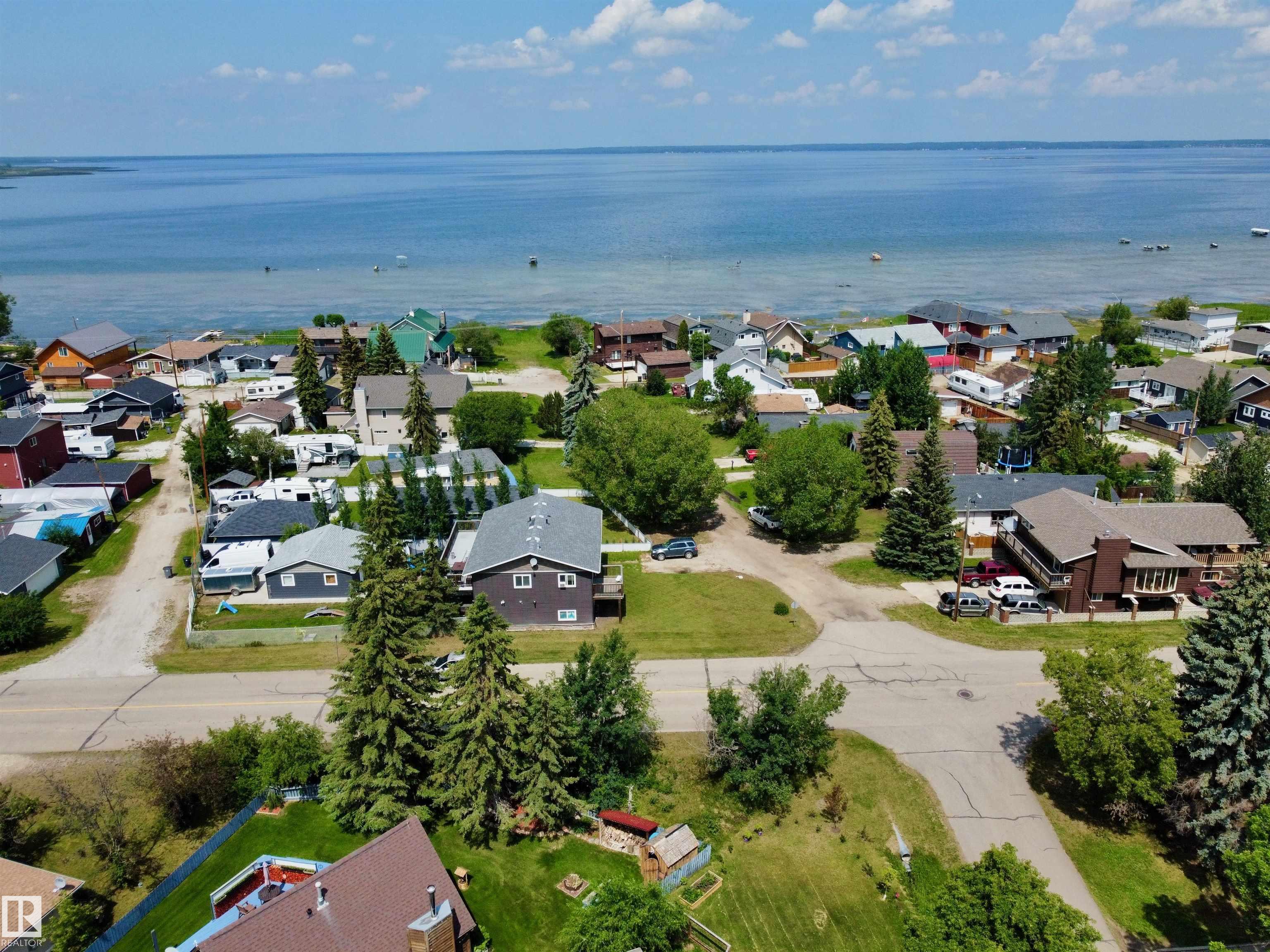 Photo 25 at 4920 58 Street, Alberta Beach, Rural Lac Ste. Anne County