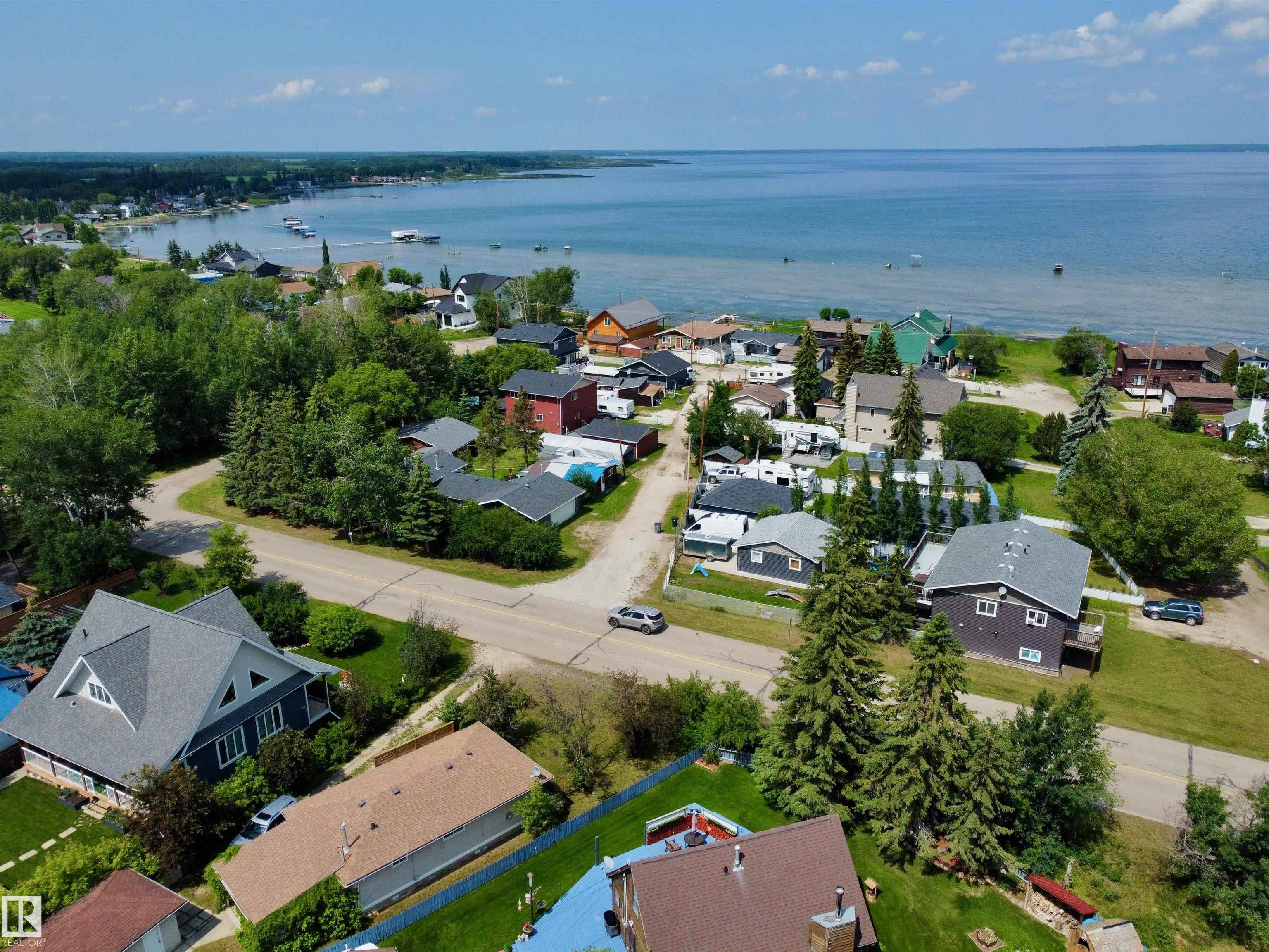 Photo 26 at 4920 58 Street, Alberta Beach, Rural Lac Ste. Anne County