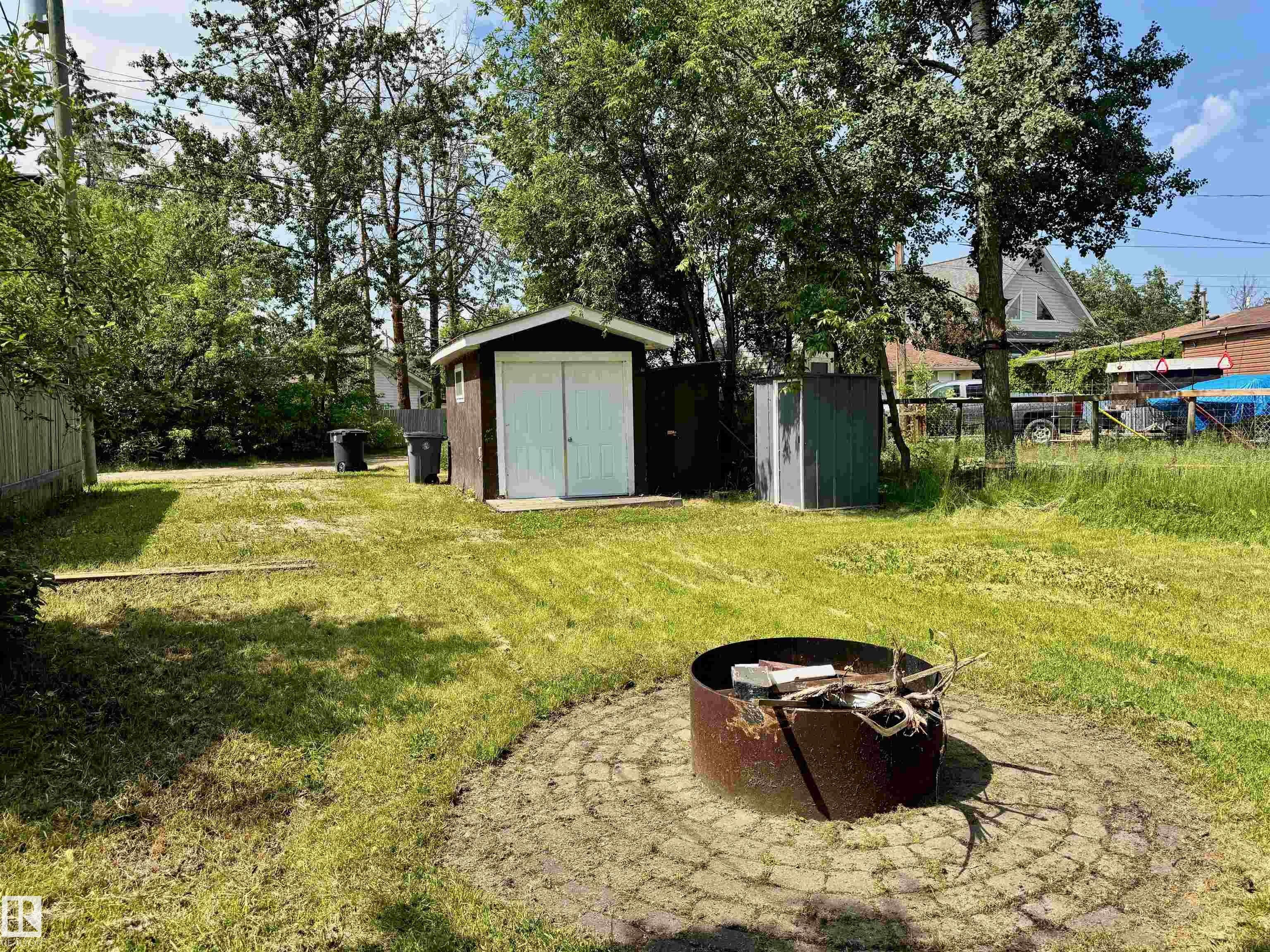 Photo 4 at 4920 58 Street, Alberta Beach, Rural Lac Ste. Anne County