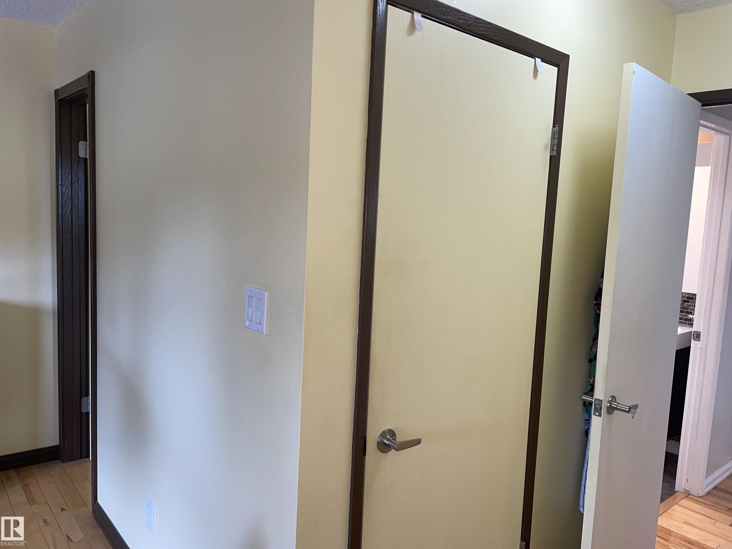 Photo 33 at 14212 30 Street NW, Hairsine, Edmonton