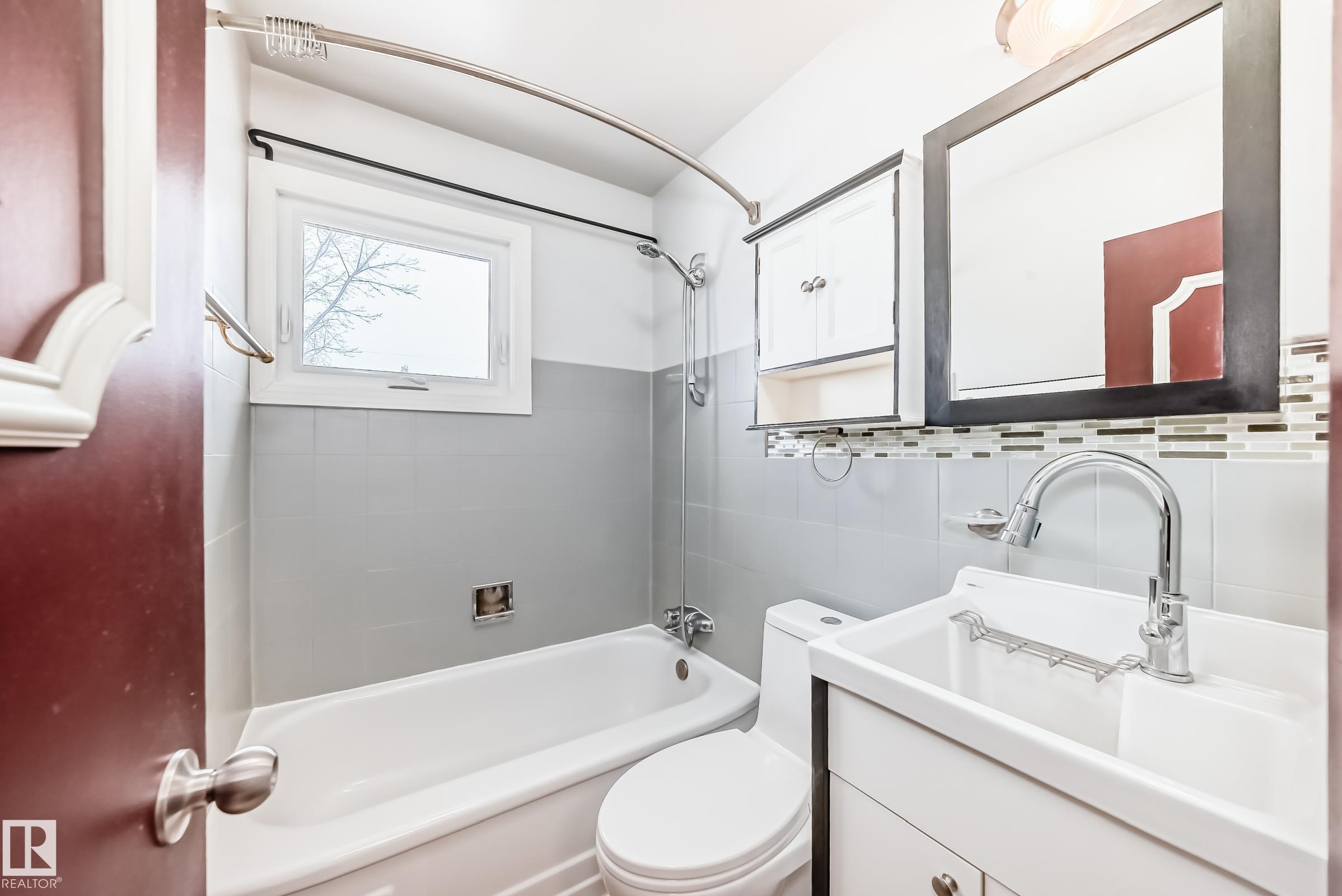 Photo 28 at 13222 83 Street NW, Glengarry, Edmonton