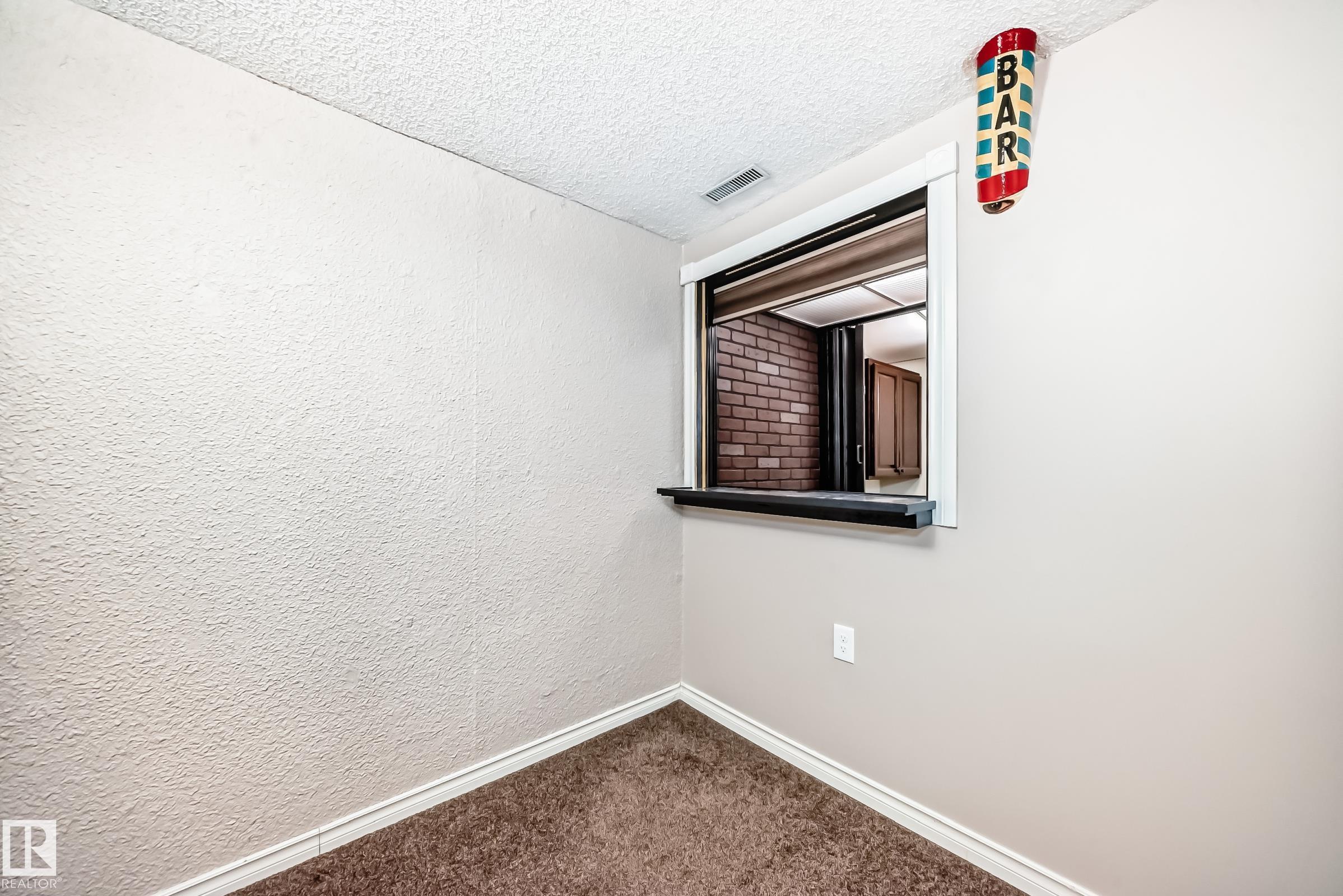 Photo 34 at 13222 83 Street NW, Glengarry, Edmonton