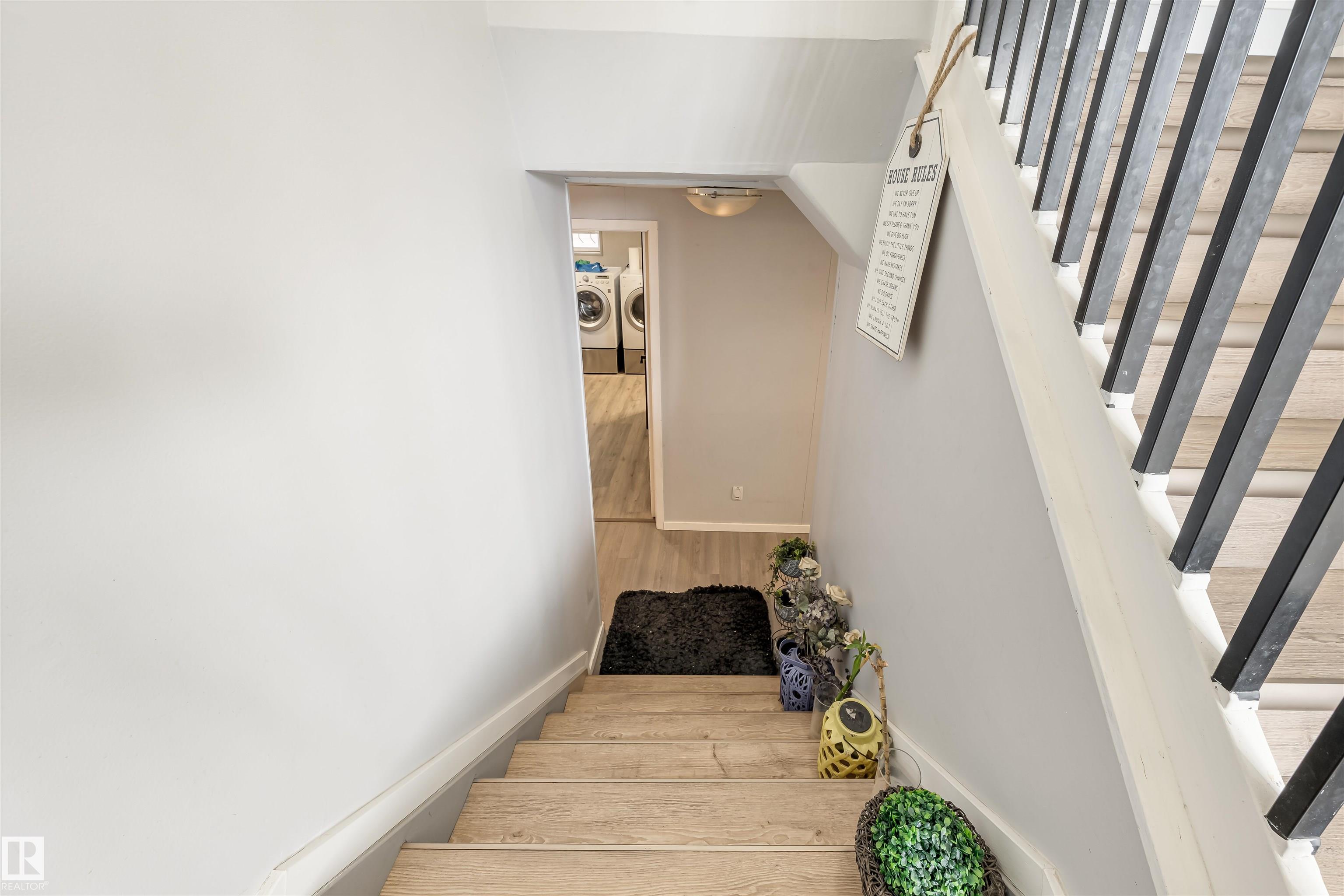 Photo 26 at 2437 89 Street NW, Meyonohk, Edmonton