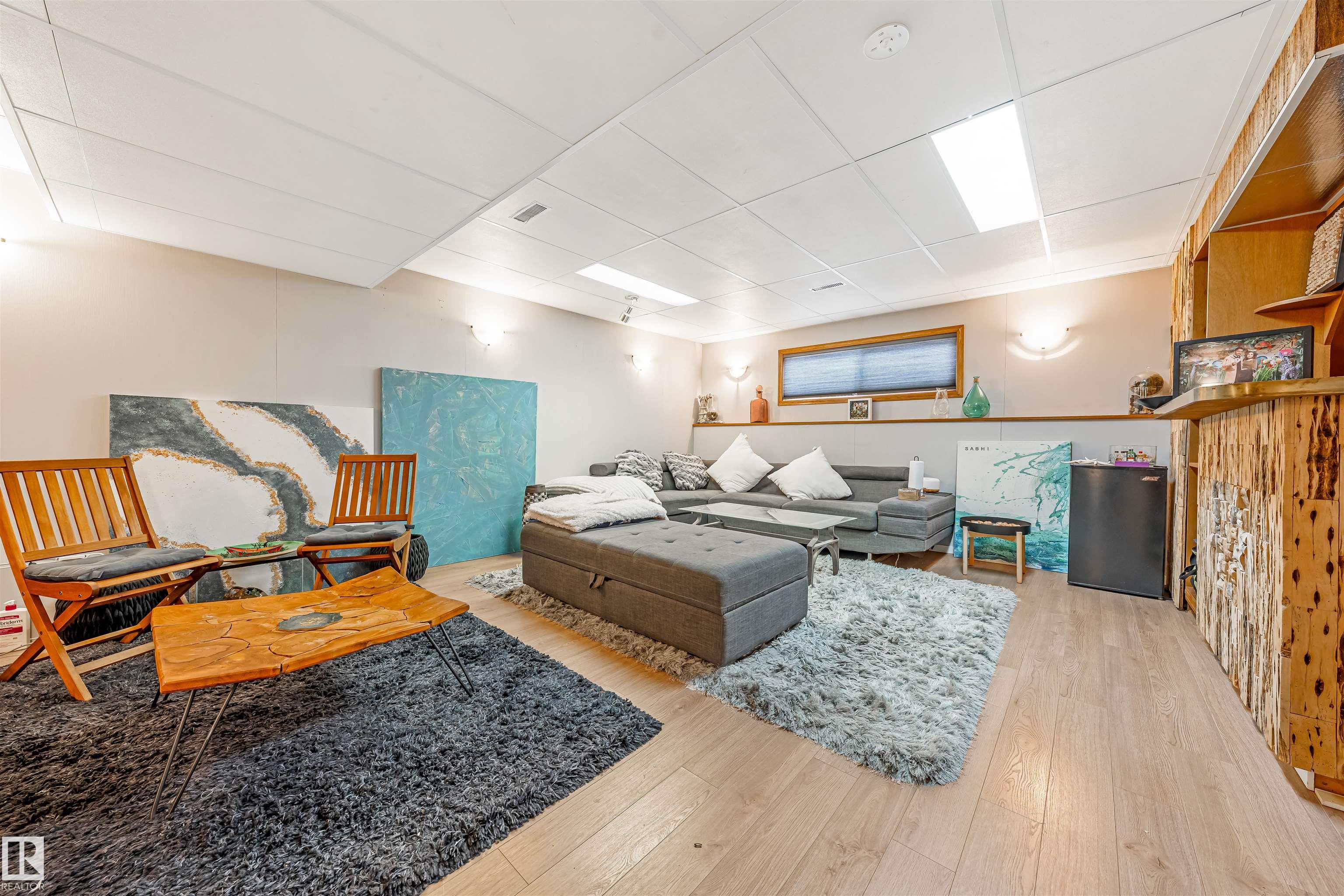 Photo 28 at 2437 89 Street NW, Meyonohk, Edmonton