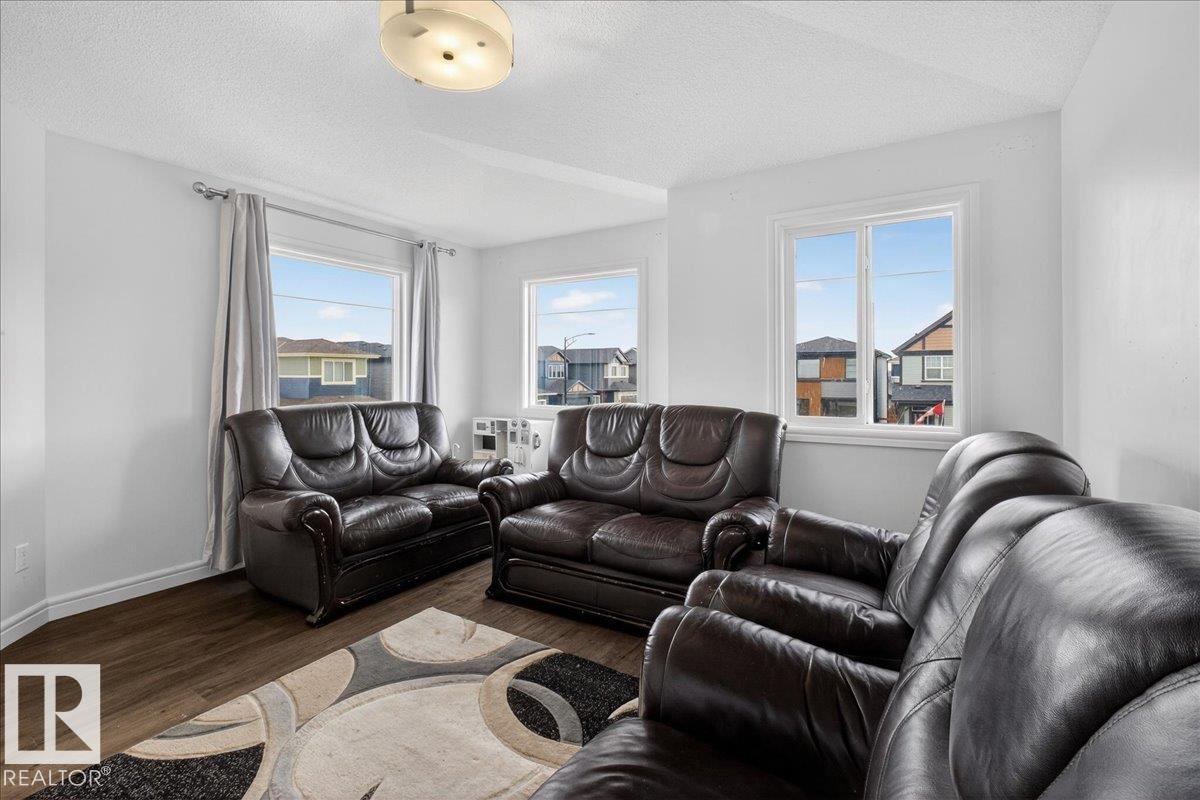 Photo 24 at 13072 211 Street NW, Trumpeter Area, Edmonton