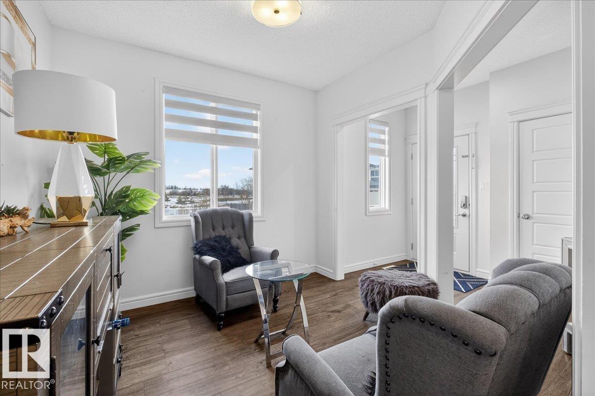 Photo 9 at 13072 211 Street NW, Trumpeter Area, Edmonton