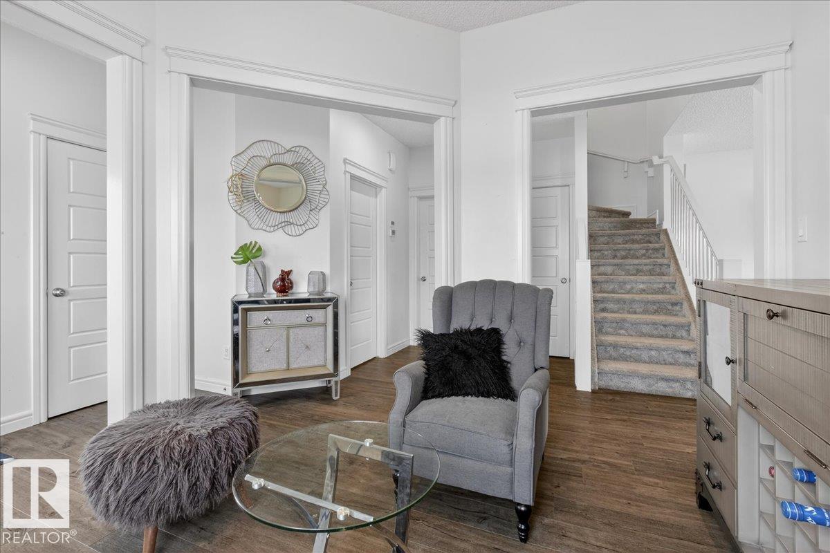 Photo 10 at 13072 211 Street NW, Trumpeter Area, Edmonton