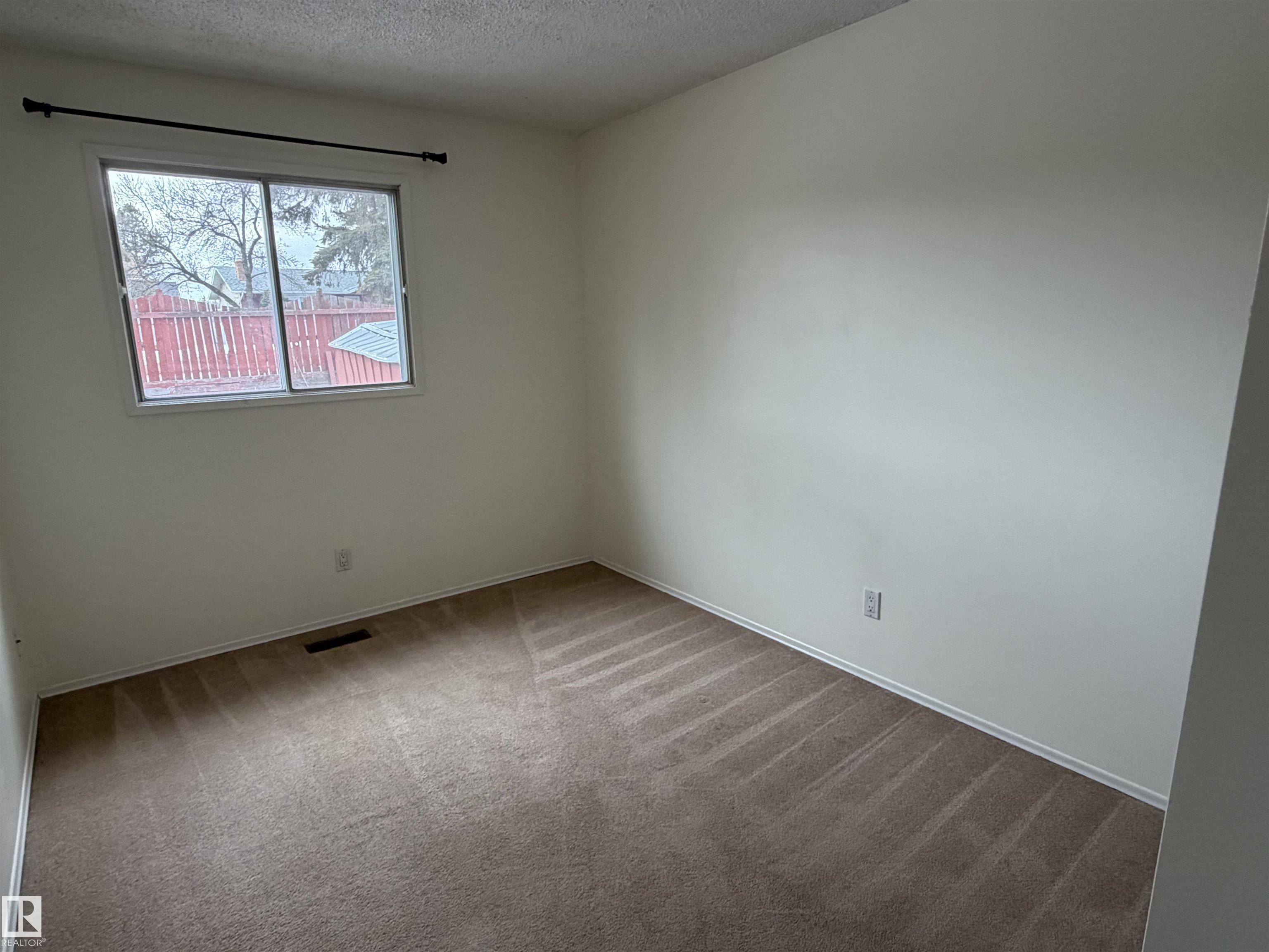 Photo 25 at 121 Wellington Crescent, Woodhaven, Spruce Grove