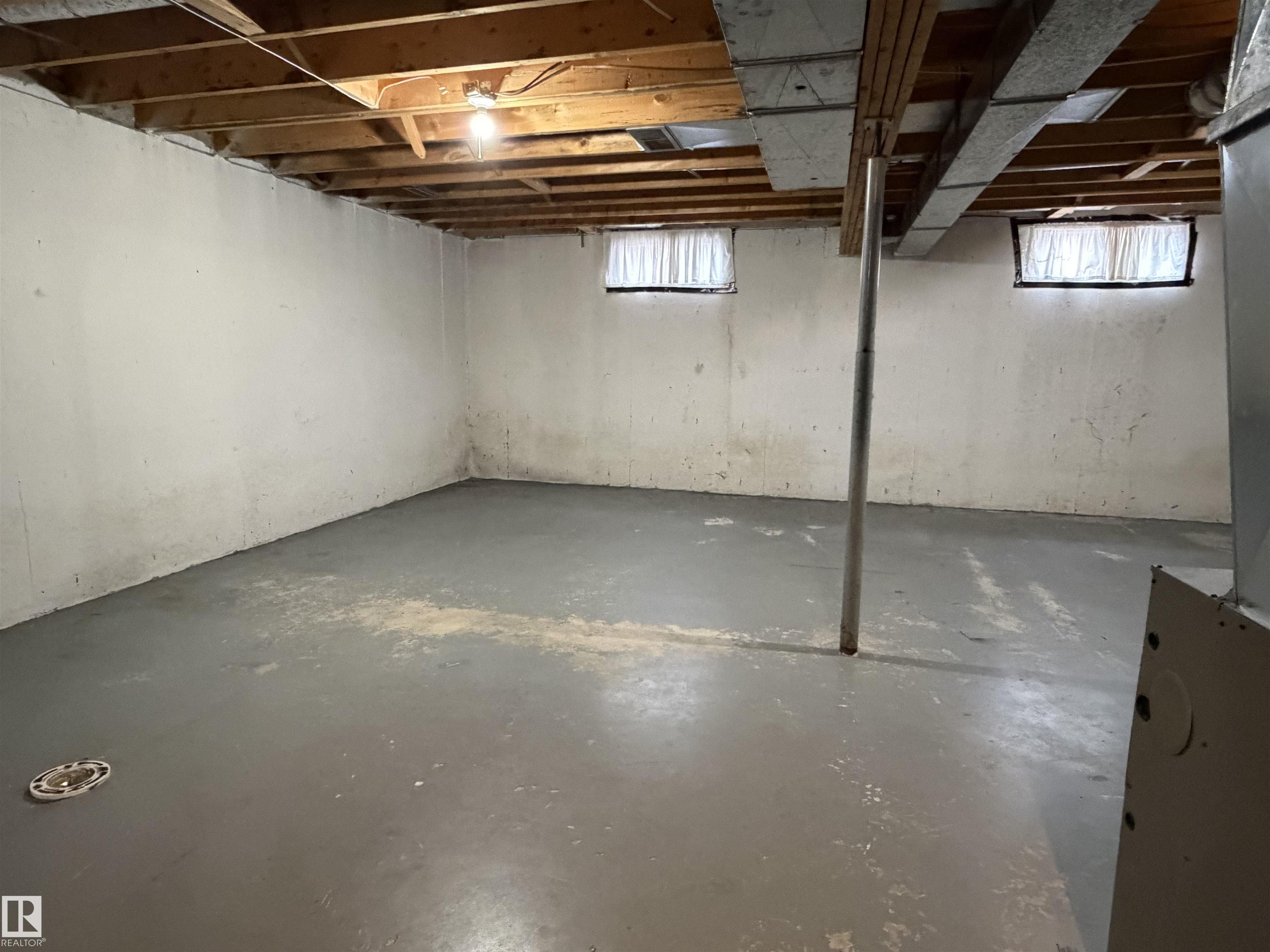 Photo 33 at 121 Wellington Crescent, Woodhaven, Spruce Grove