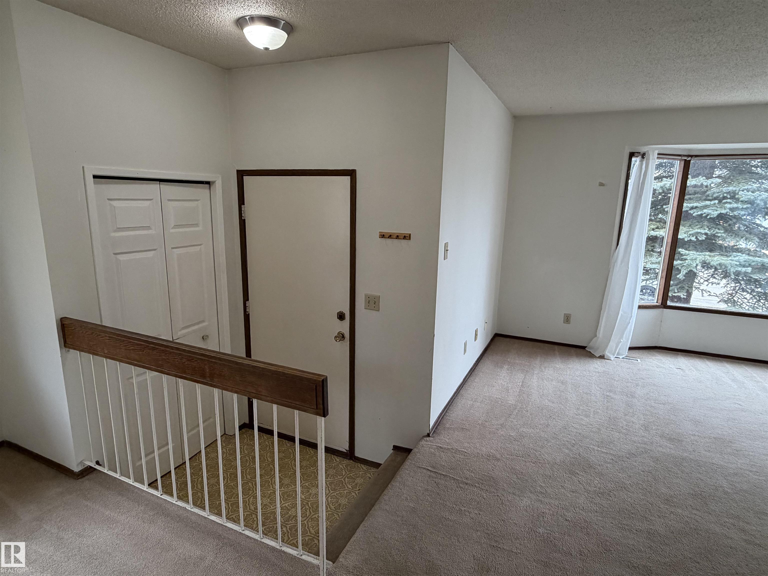 Photo 5 at 121 Wellington Crescent, Woodhaven, Spruce Grove