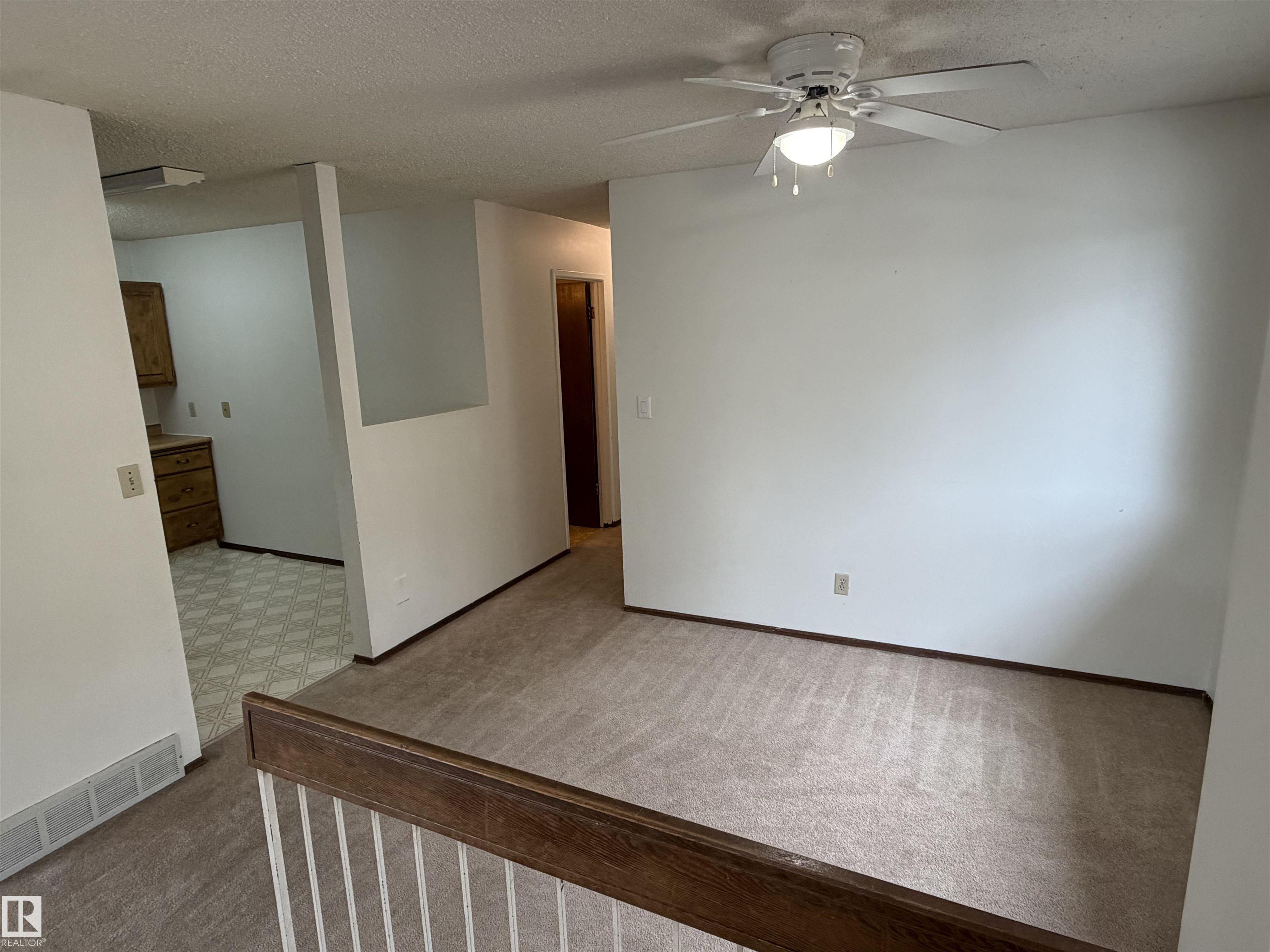 Photo 6 at 121 Wellington Crescent, Woodhaven, Spruce Grove