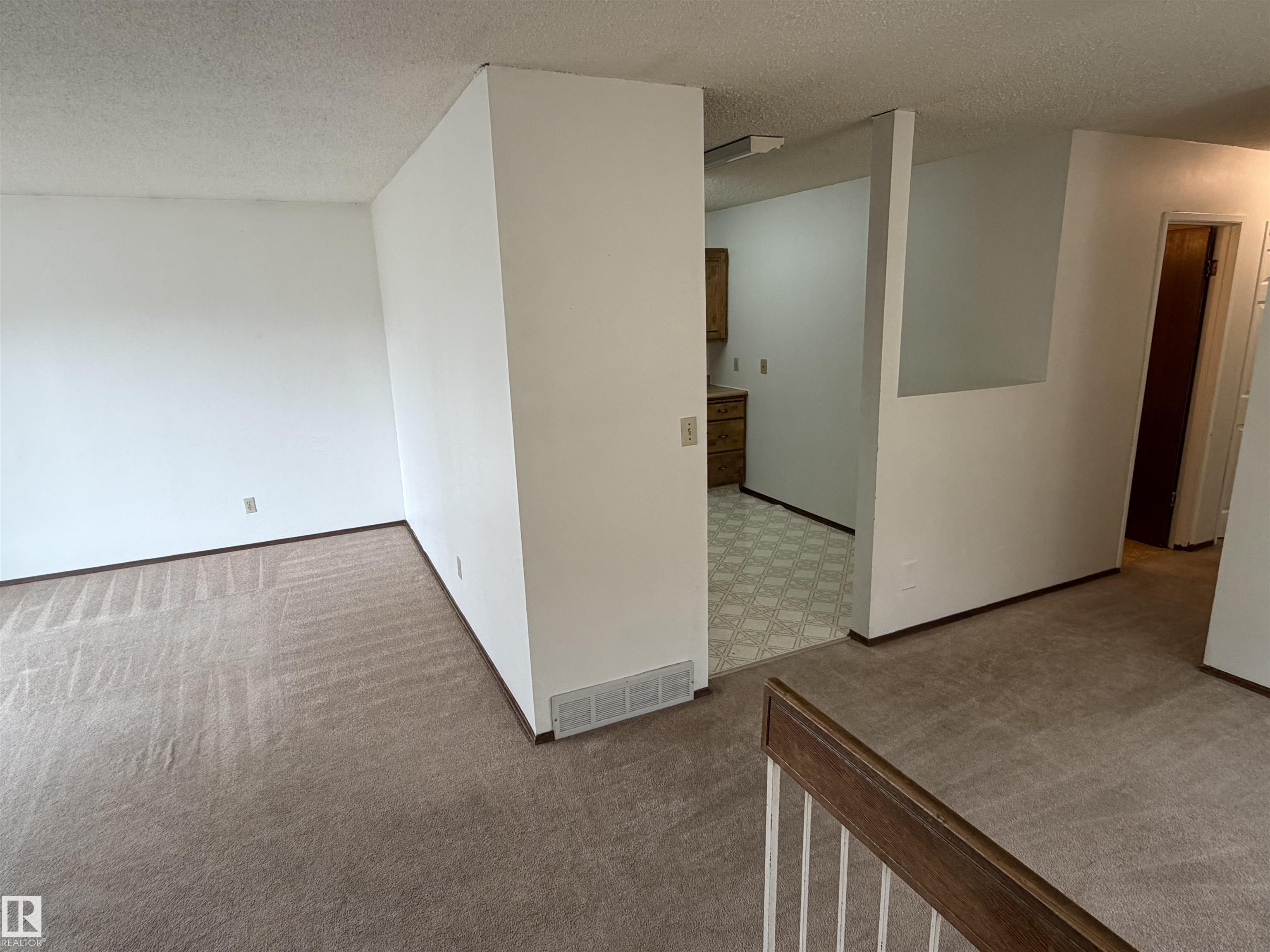 Photo 7 at 121 Wellington Crescent, Woodhaven, Spruce Grove