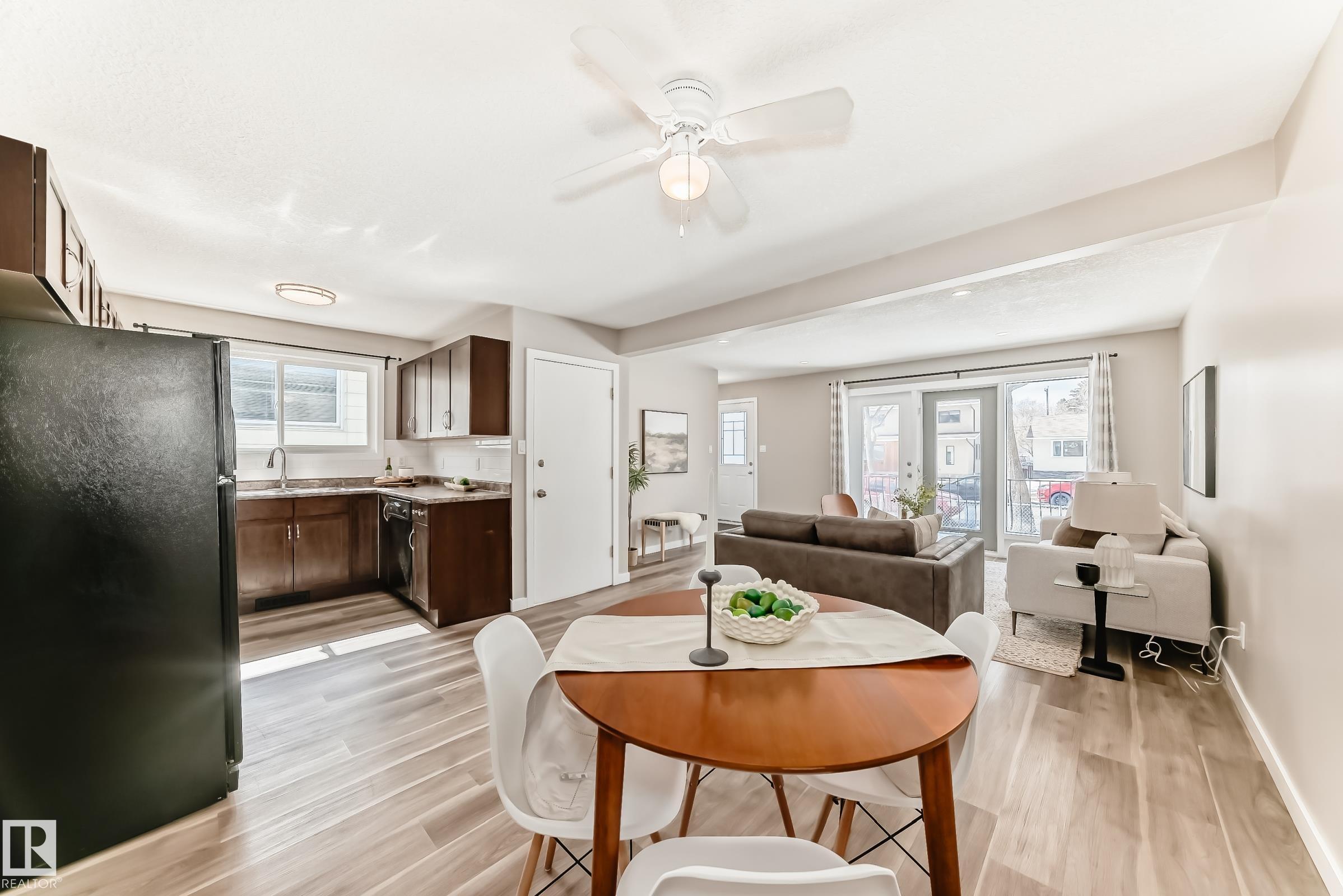 Photo 12 at 10327 150 Street NW, Canora, Edmonton