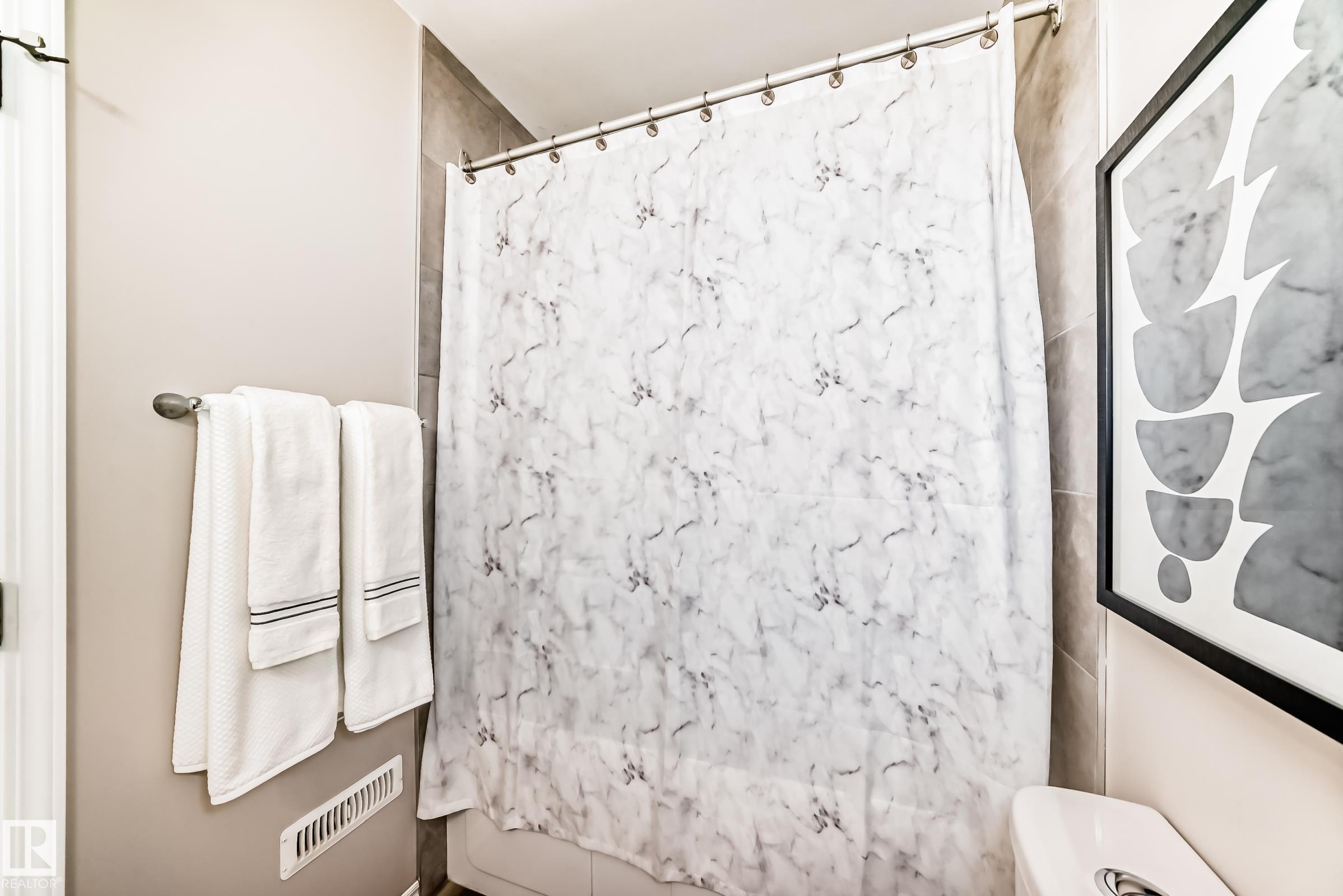 Photo 24 at 10329 150 Street NW, Canora, Edmonton