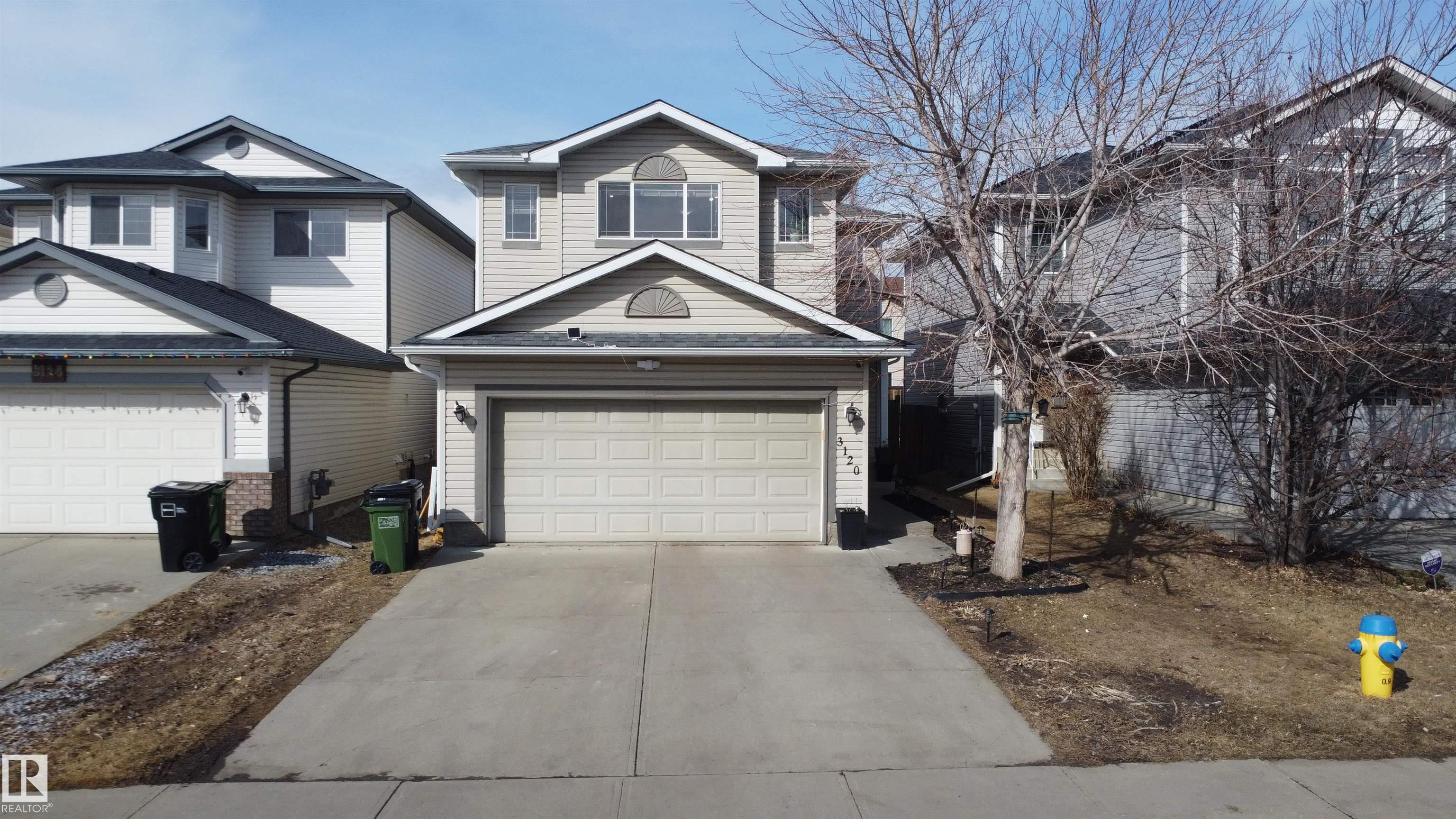 Photo 2 at 3120 25 Avenue NW, Silver Berry, Edmonton