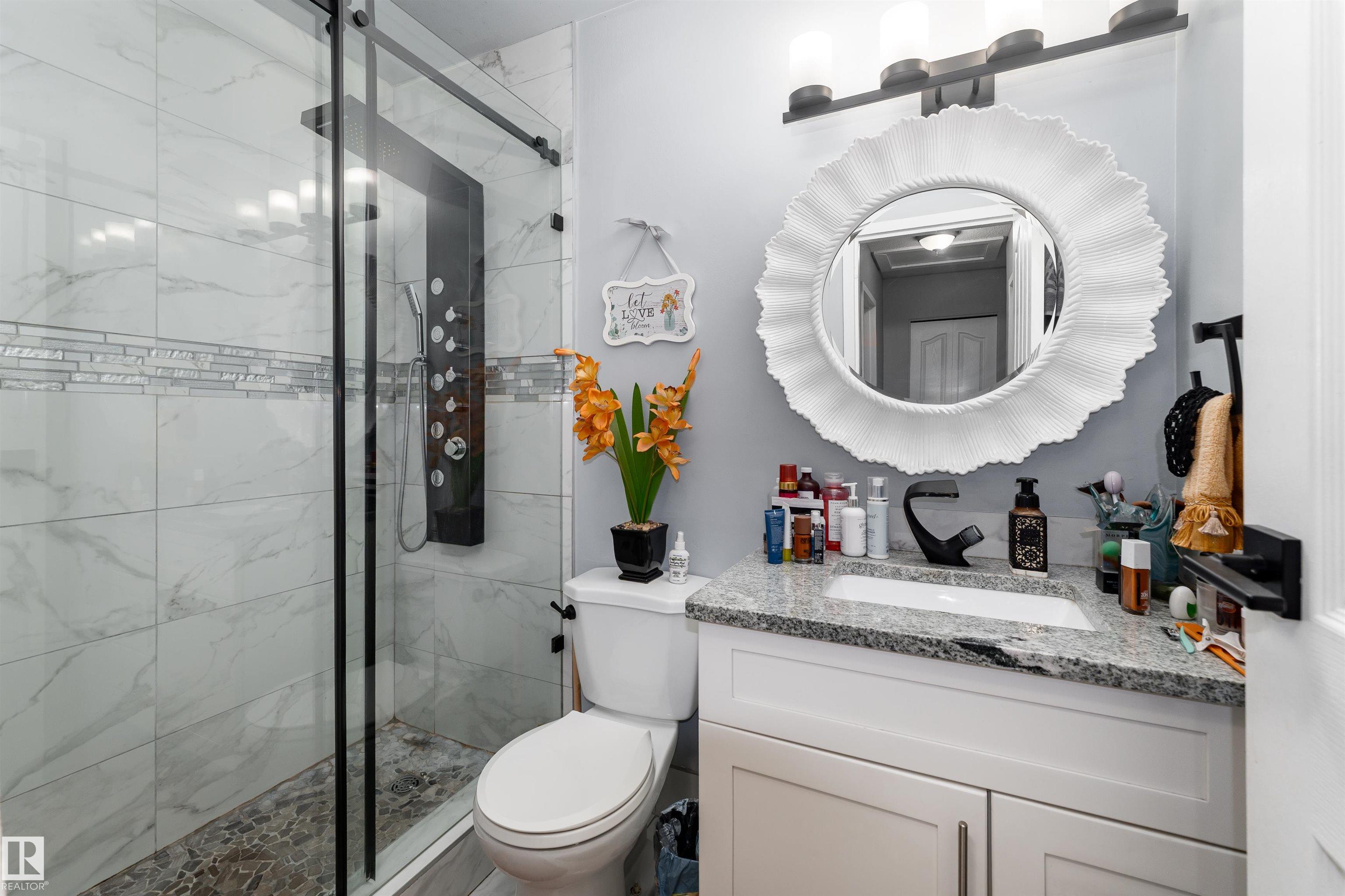 Photo 21 at 110 Centennial crest NW, Britannia Youngstown, Edmonton