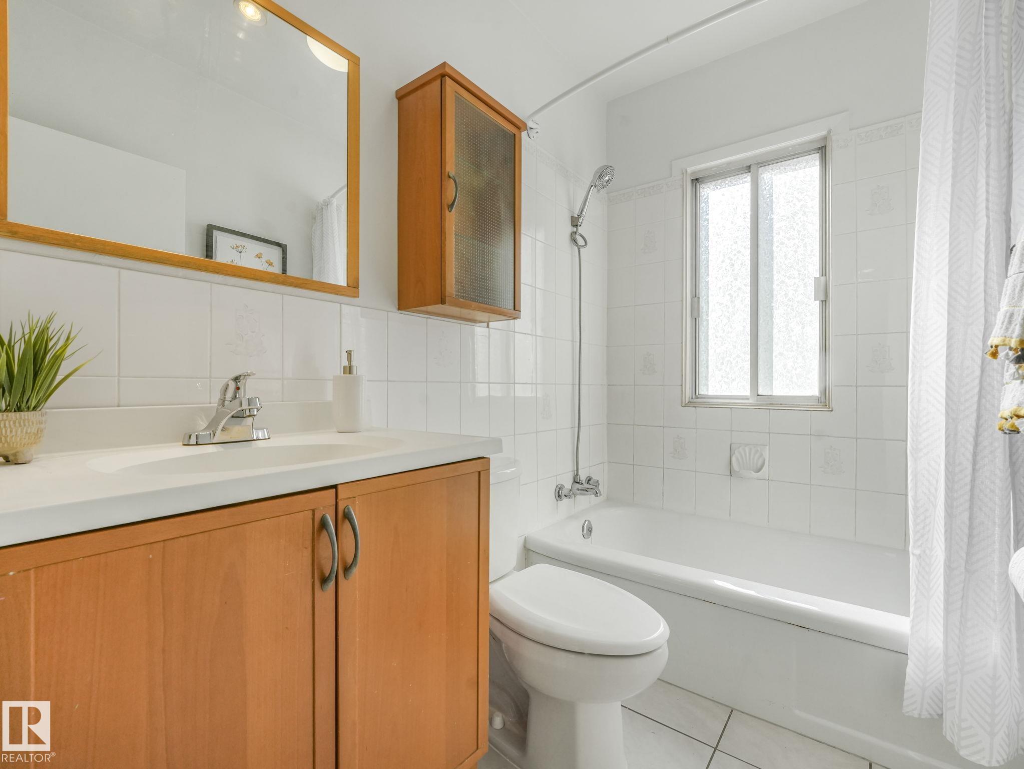 Photo 15 at 10645 62 Avenue NW, Allendale, Edmonton