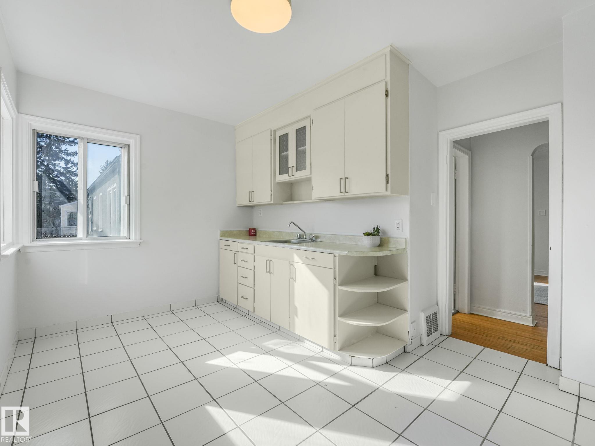 Photo 7 at 10645 62 Avenue NW, Allendale, Edmonton