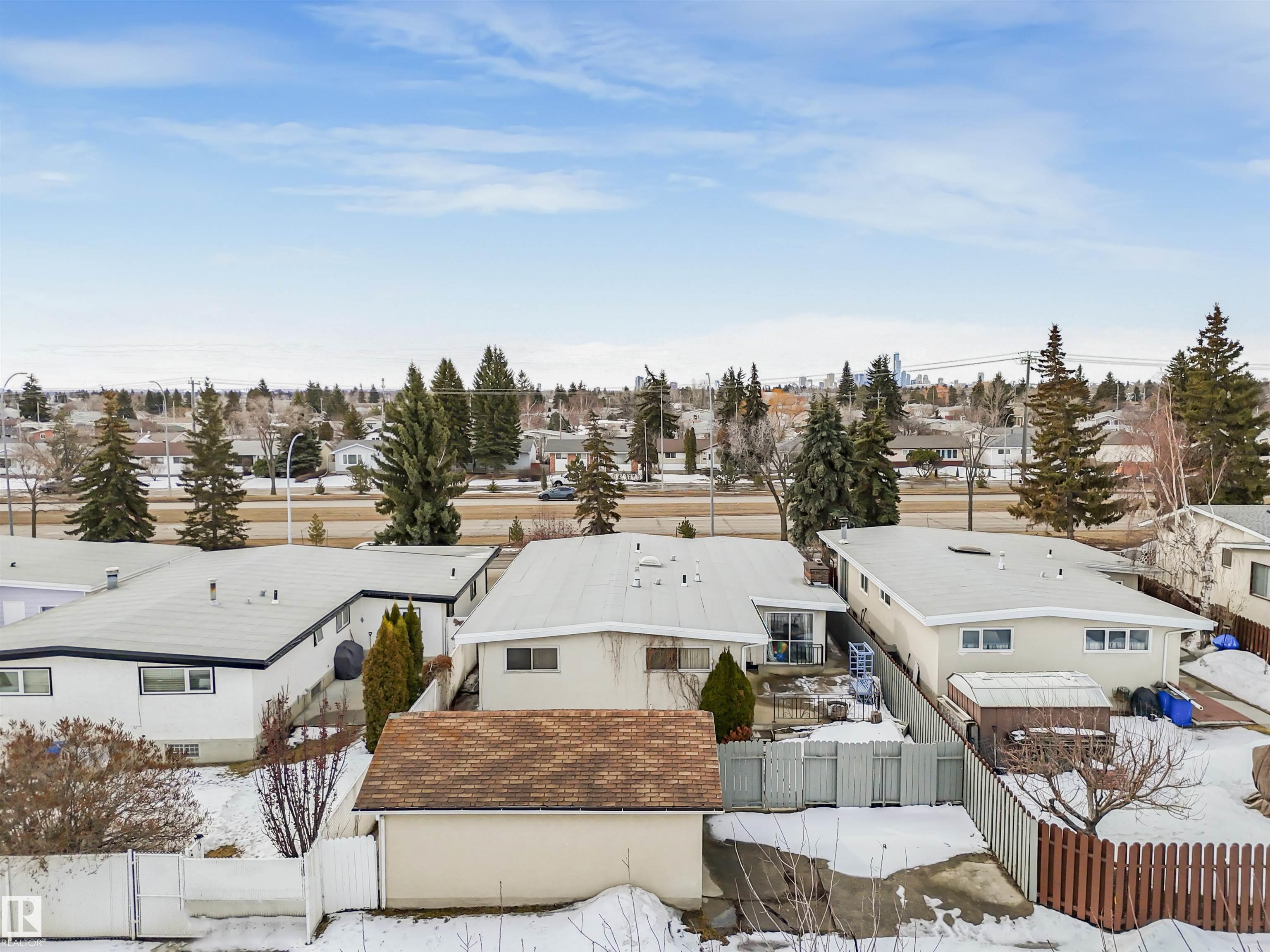 Photo 19 at 8608 137ave Avenue NW, Northmount, Edmonton