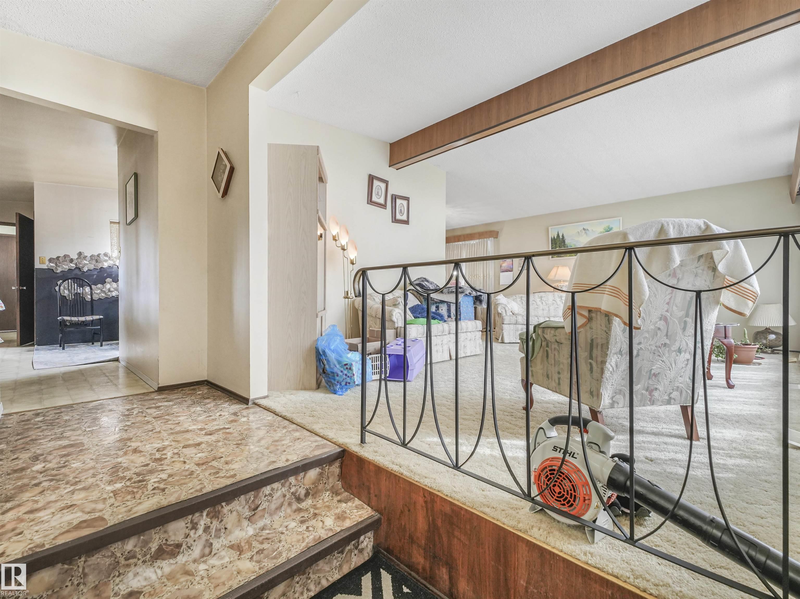 Photo 23 at 8608 137ave Avenue NW, Northmount, Edmonton