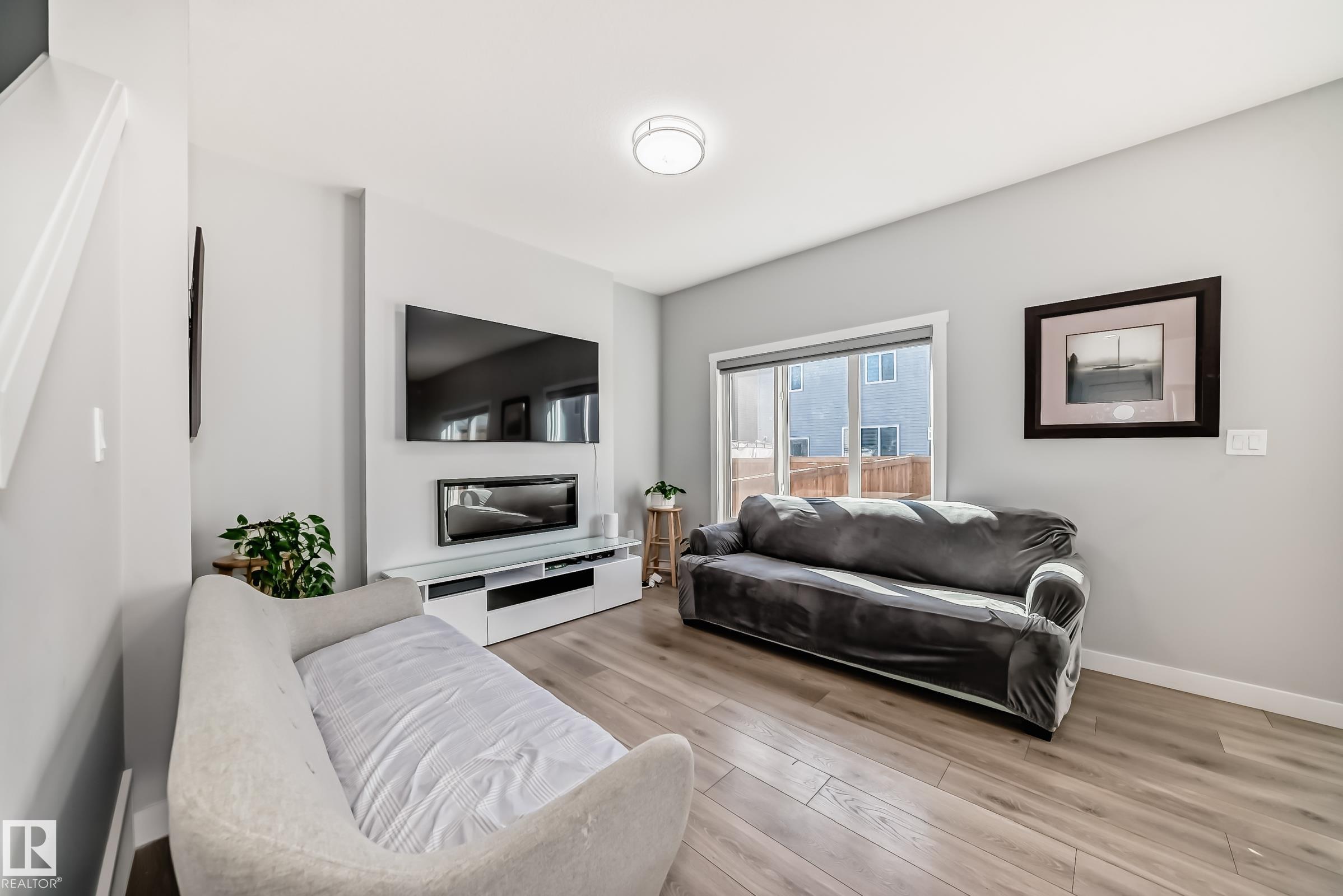https://zimg.paragon.ice.com/ParagonImages/Property/PM/RAE/225393596/14/0/0/0a1943f35efab70b80d9193960cf0959/1/d51430fe783ffb7e35d39cb95b139e1c/225393596-f31f01c7-3555-47be-bfdf-88c0bc268373.JPG