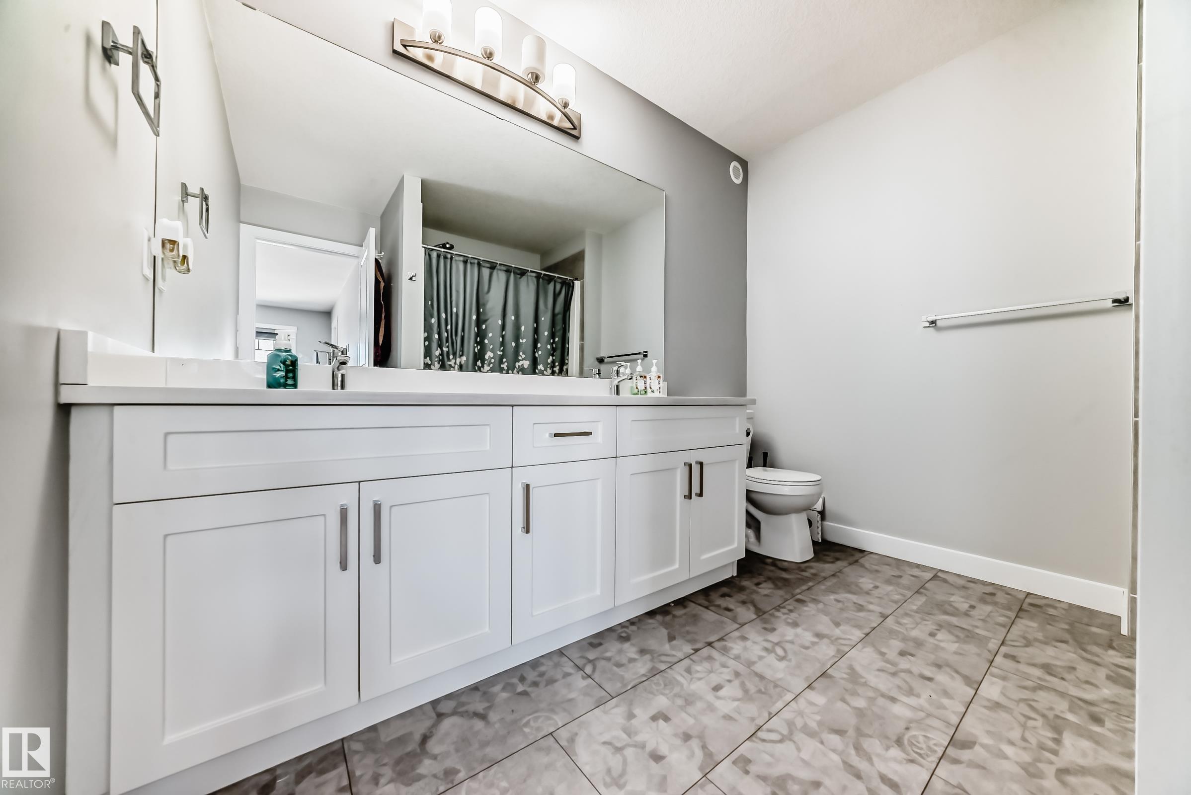 https://zimg.paragon.ice.com/ParagonImages/Property/PM/RAE/225393596/29/0/0/d22c50fd1f6ef8f623c2cc351ac8f0c7/1/d51430fe783ffb7e35d39cb95b139e1c/225393596-a0d81bbb-4132-49b8-a144-fd598241a0ae.JPG