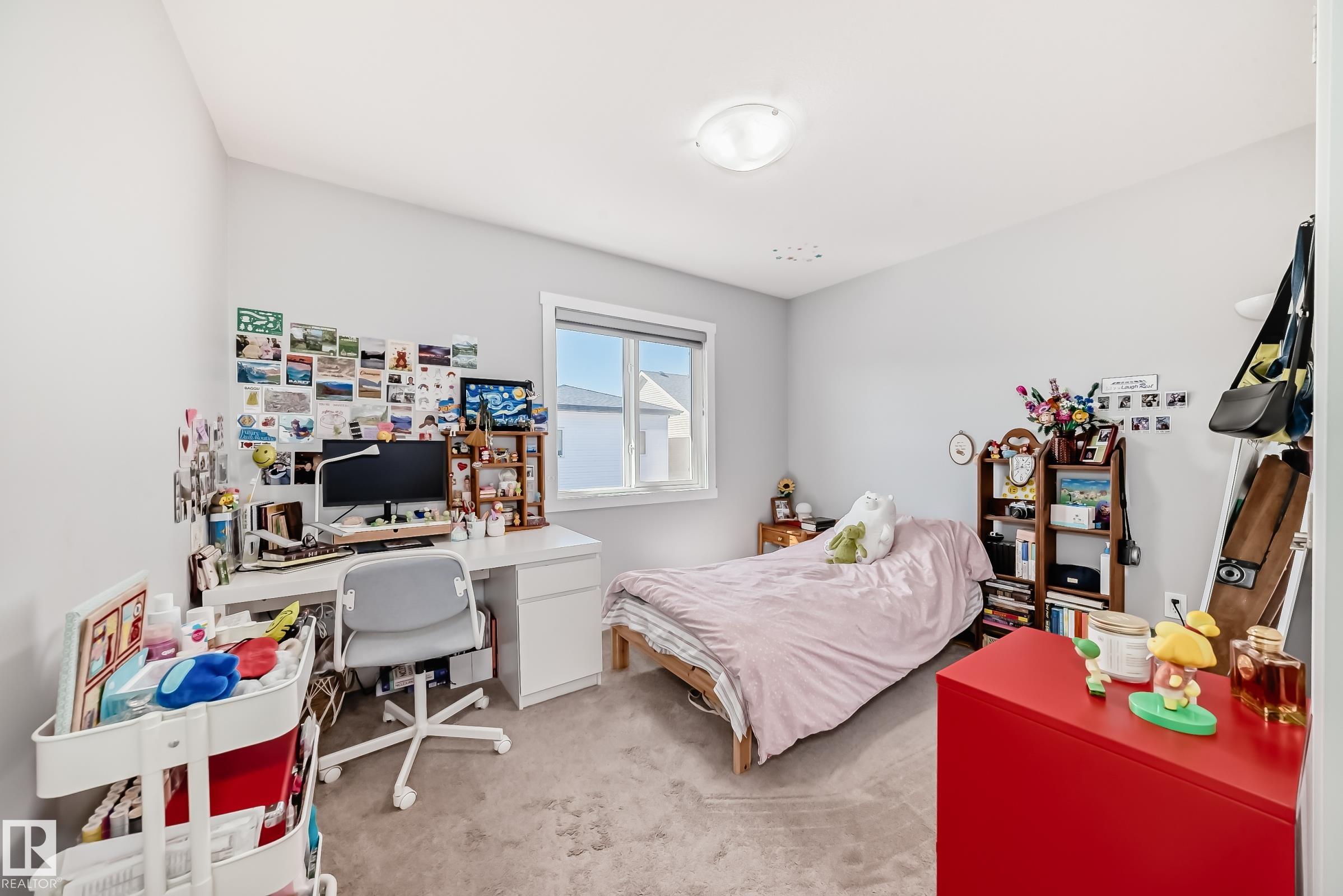 https://zimg.paragon.ice.com/ParagonImages/Property/PM/RAE/225393596/33/0/0/8a82b3f8e24756de76b04084e7bc97a5/1/d51430fe783ffb7e35d39cb95b139e1c/225393596-29b4ee83-c1d3-4ab3-9c1d-8c511503d00a.JPG
