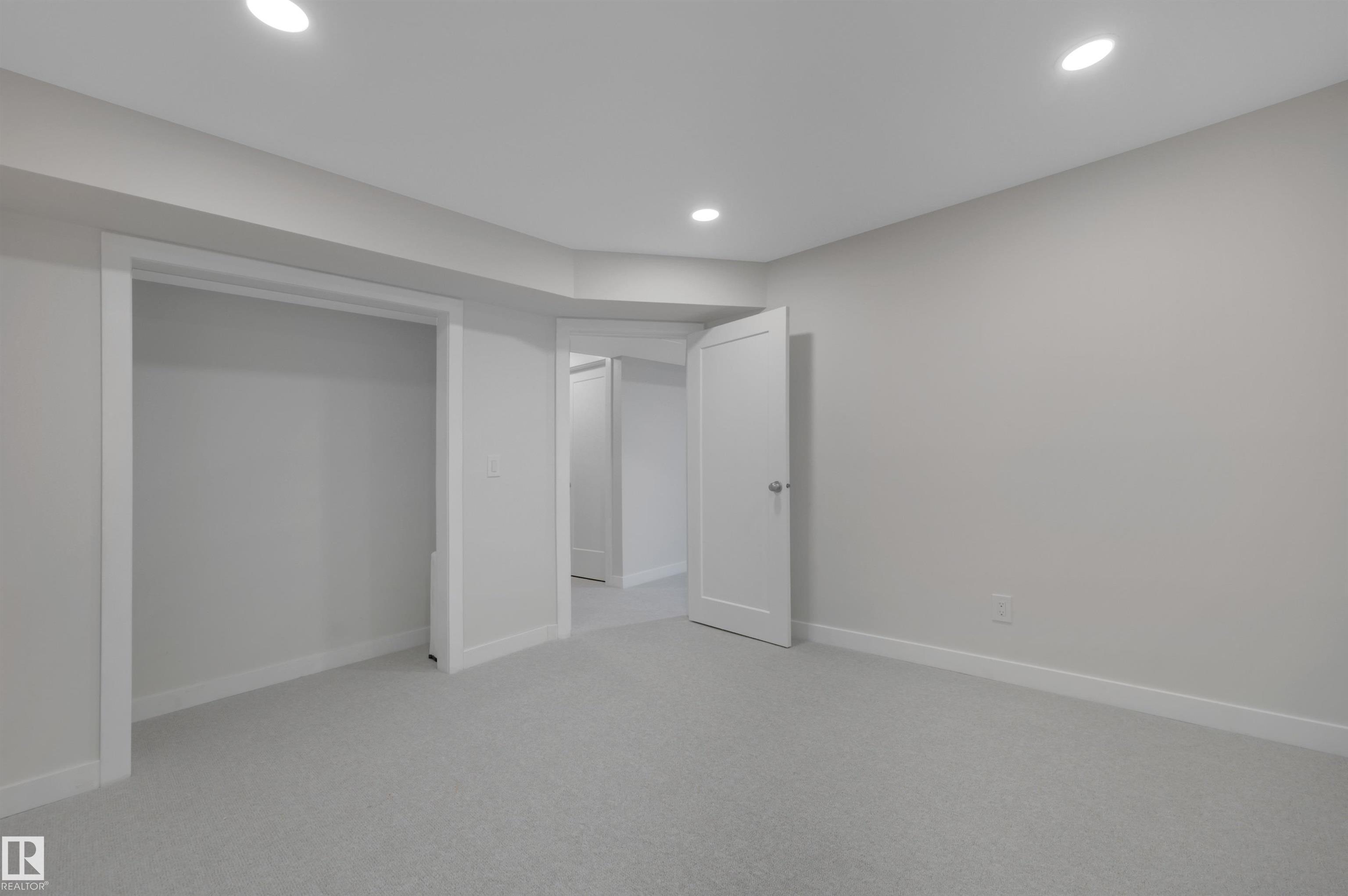 Photo 34 at 16408 12 Avenue SW, Glenridding Heights, Edmonton