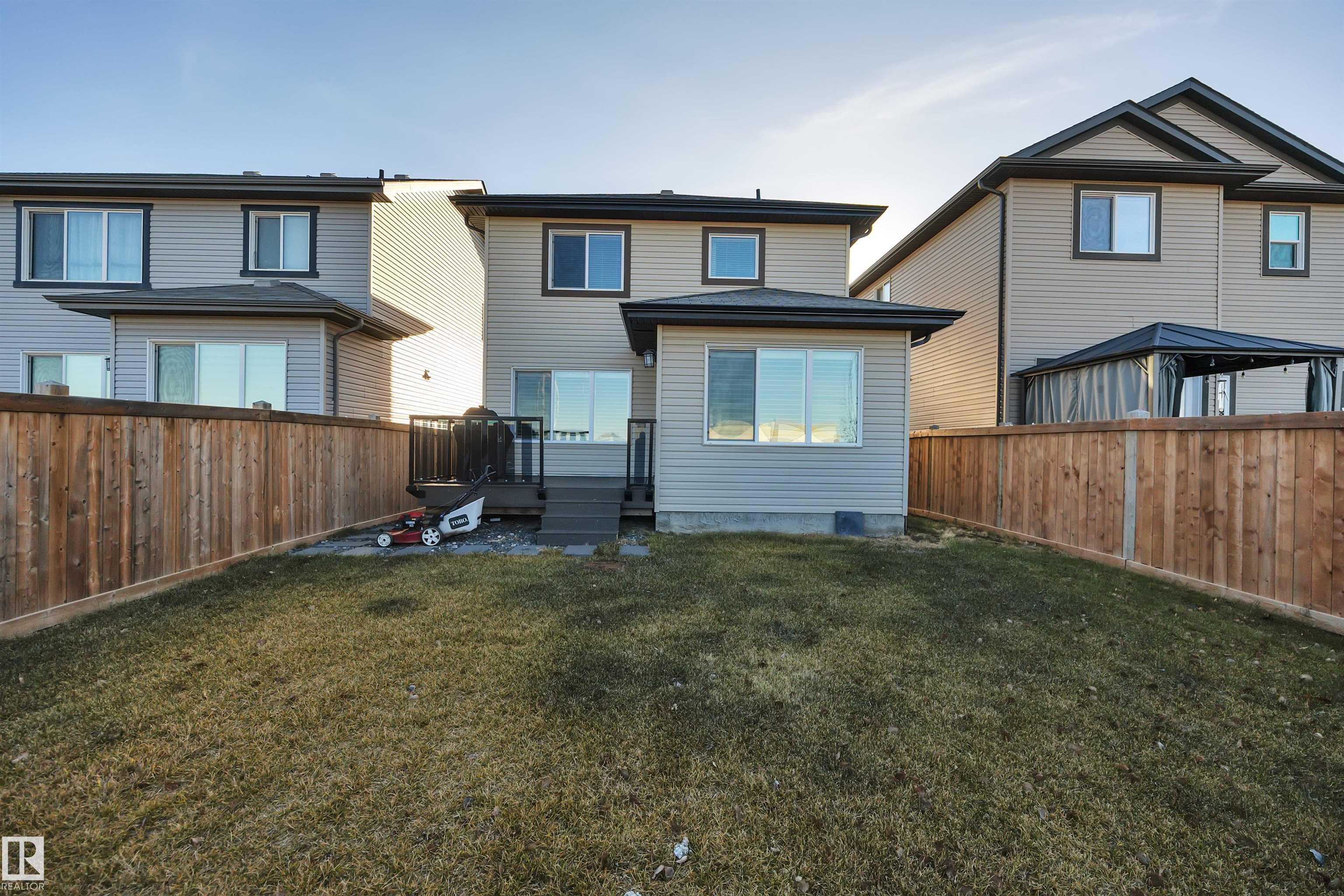 Photo 42 at 16408 12 Avenue SW, Glenridding Heights, Edmonton