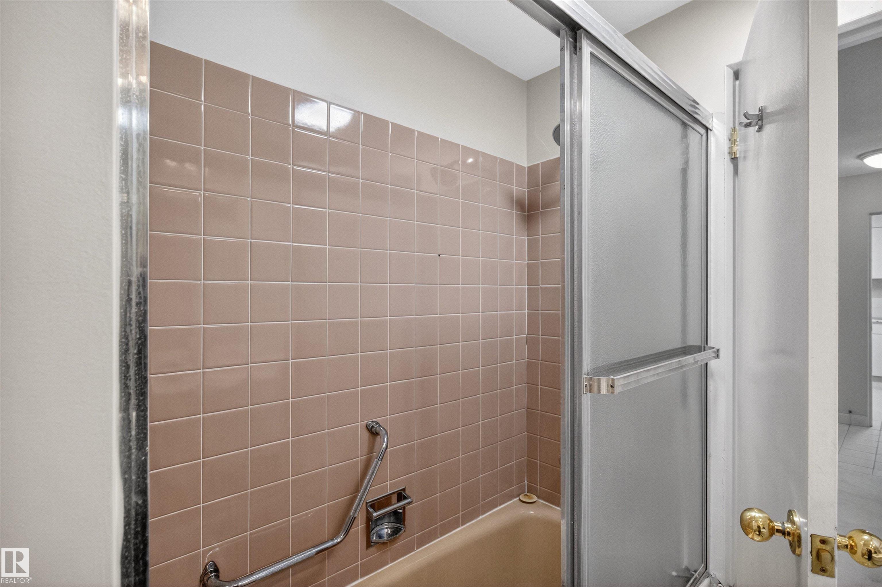 Photo 16 at 304 - 12207 Jasper Avenue NW, Wîhkwêntôwin, Edmonton