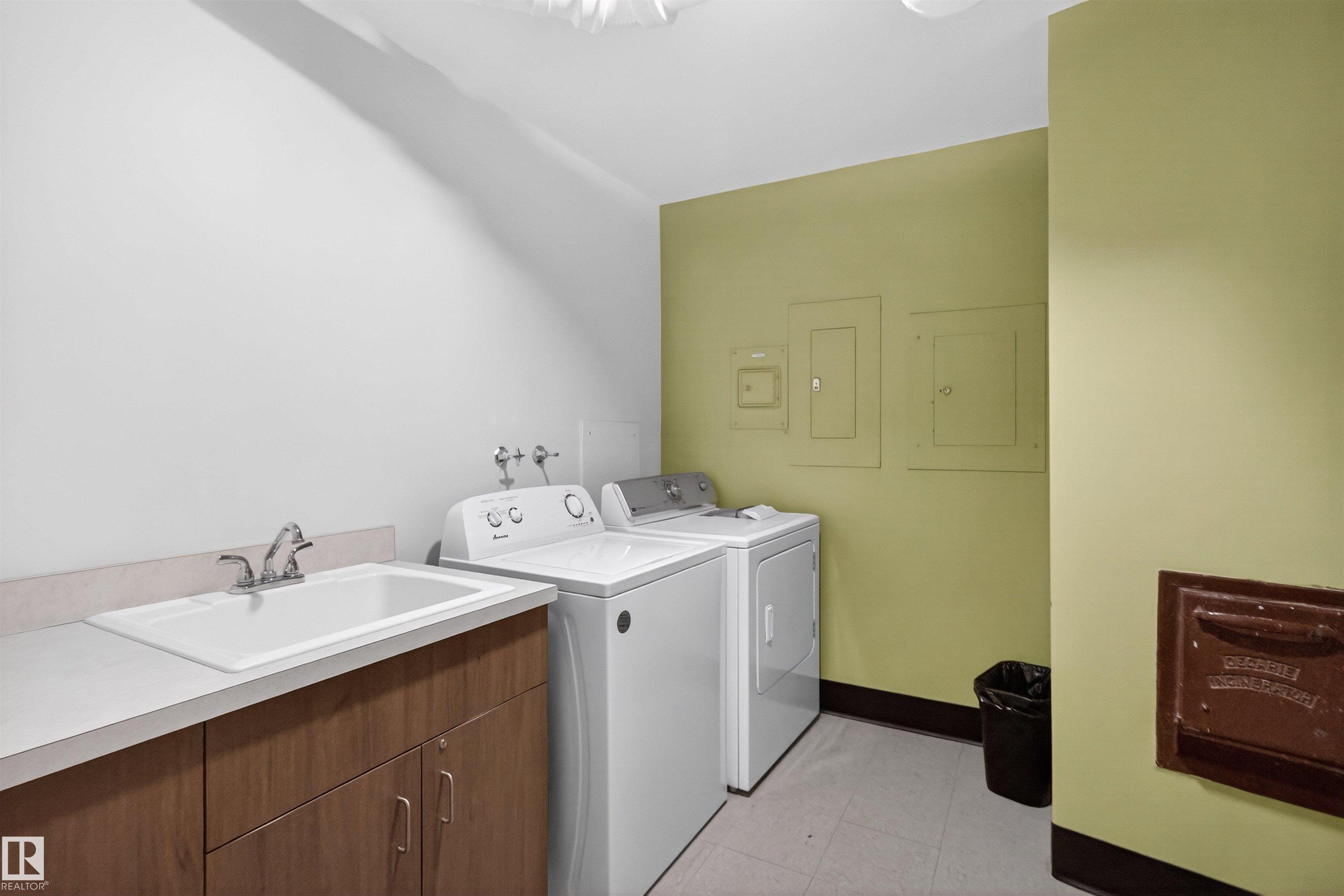 Photo 30 at 304 - 12207 Jasper Avenue NW, Wîhkwêntôwin, Edmonton