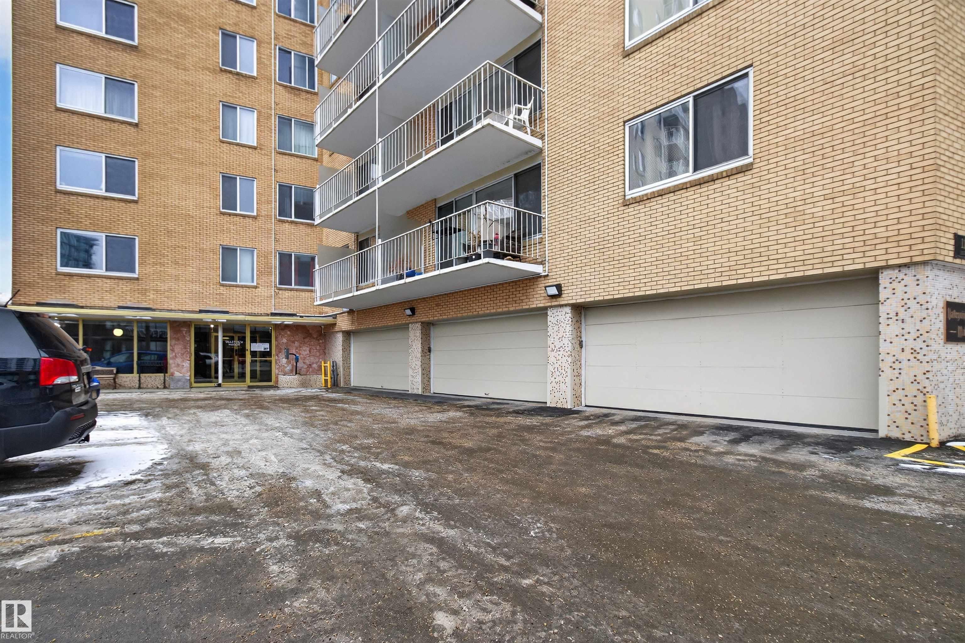 Photo 37 at 304 - 12207 Jasper Avenue NW, Wîhkwêntôwin, Edmonton