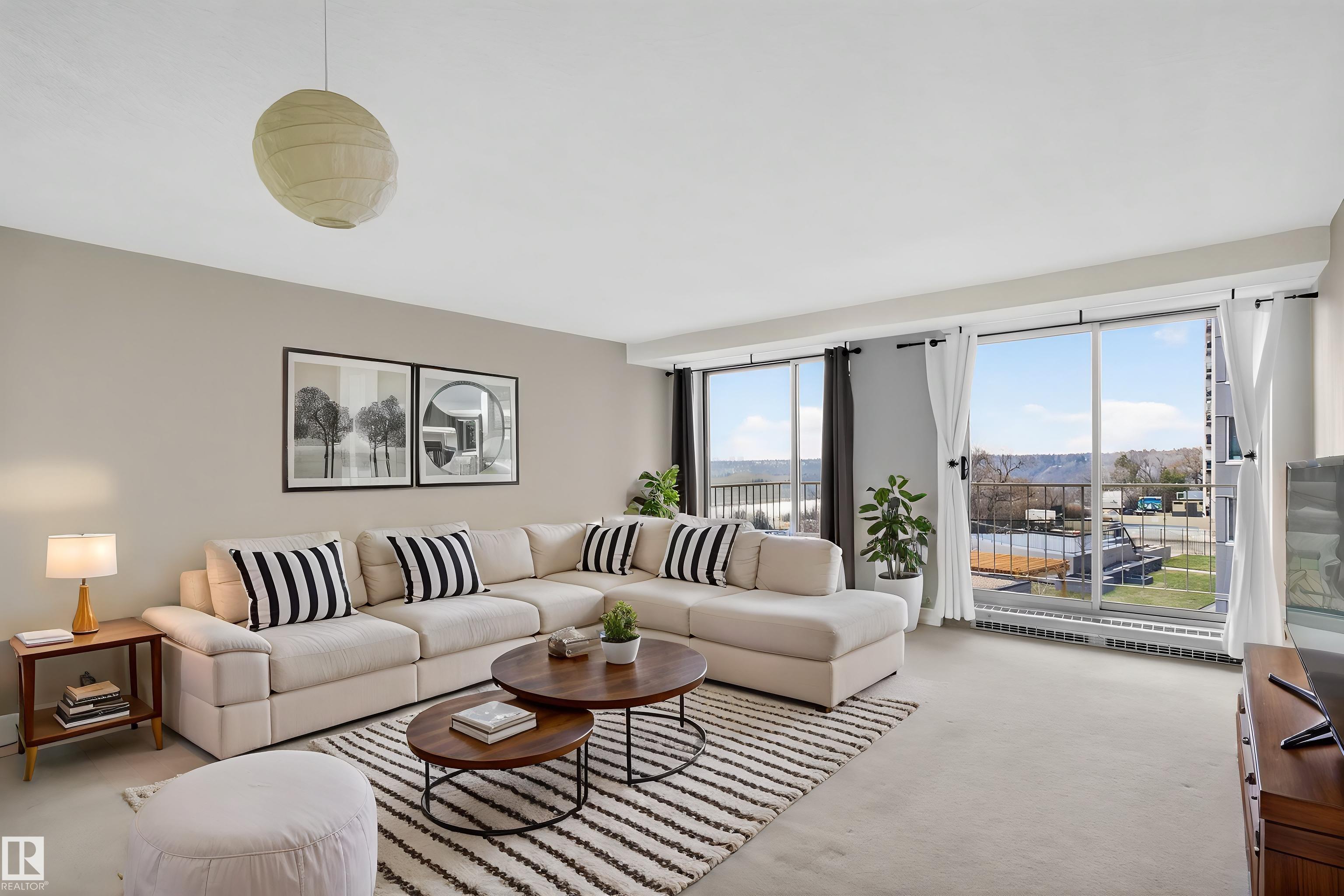 Photo 6 at 304 - 12207 Jasper Avenue NW, Wîhkwêntôwin, Edmonton