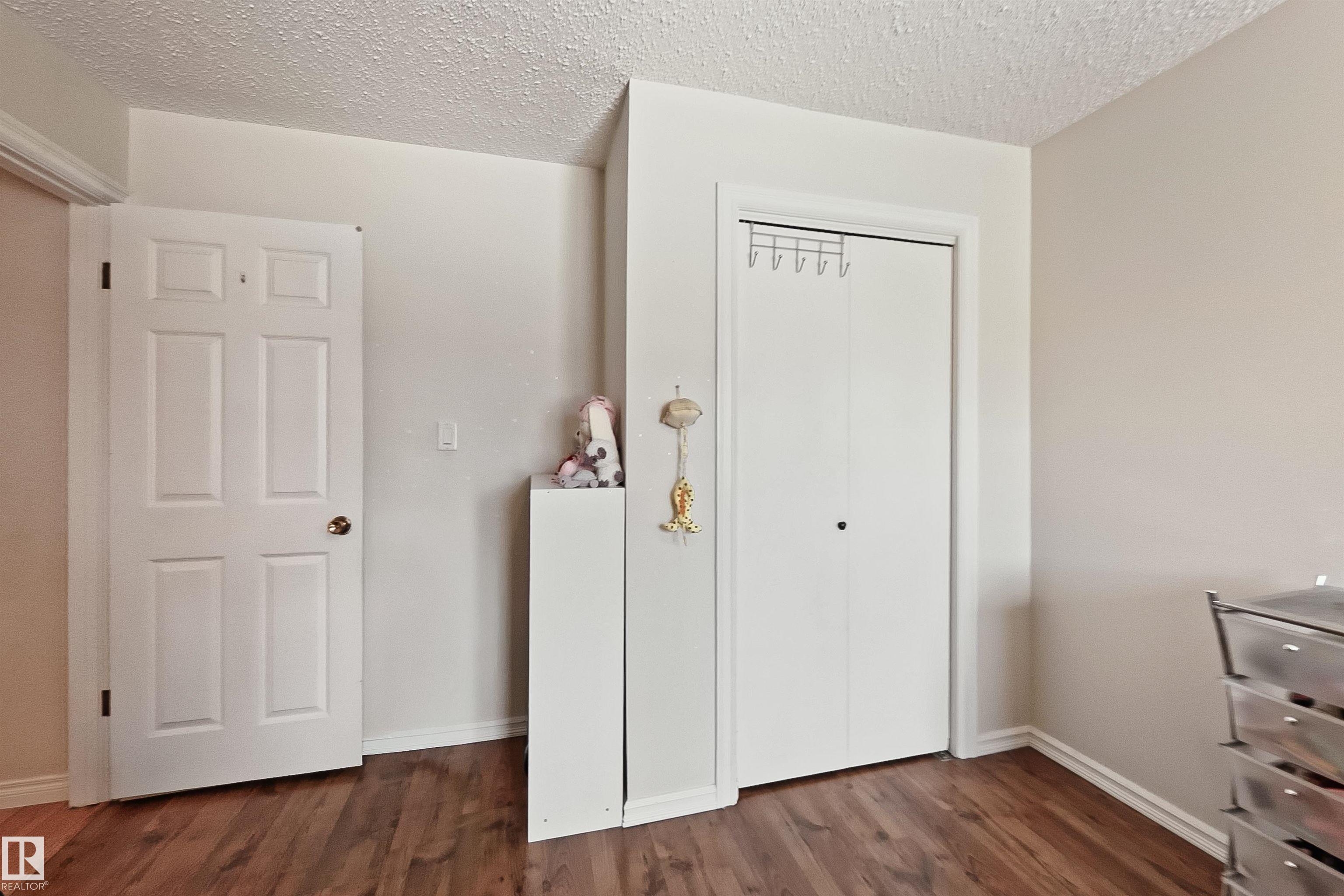 https://zimg.paragon.ice.com/ParagonImages/Property/PM/RAE/225393641/16/0/0/888f9be029abde7c09f772b734bb77e0/1/69a4cfa0c54a0994a70a18ed43ef3bd1/225393641-b0786aa3-ba5c-4d9d-b4a5-e19b1779dffa.JPG