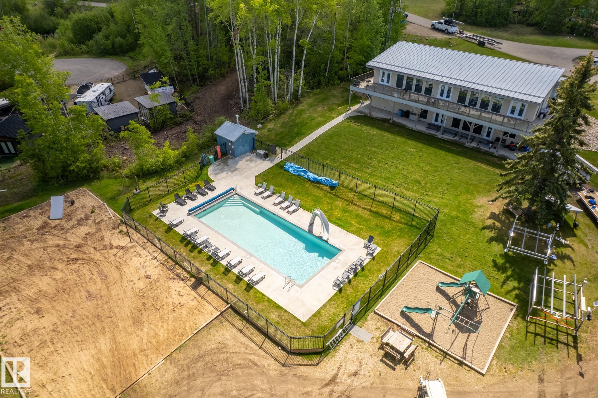 Photo 17 at 106 - 53509 Rge Road 60, Sunset Shores, Rural Parkland County